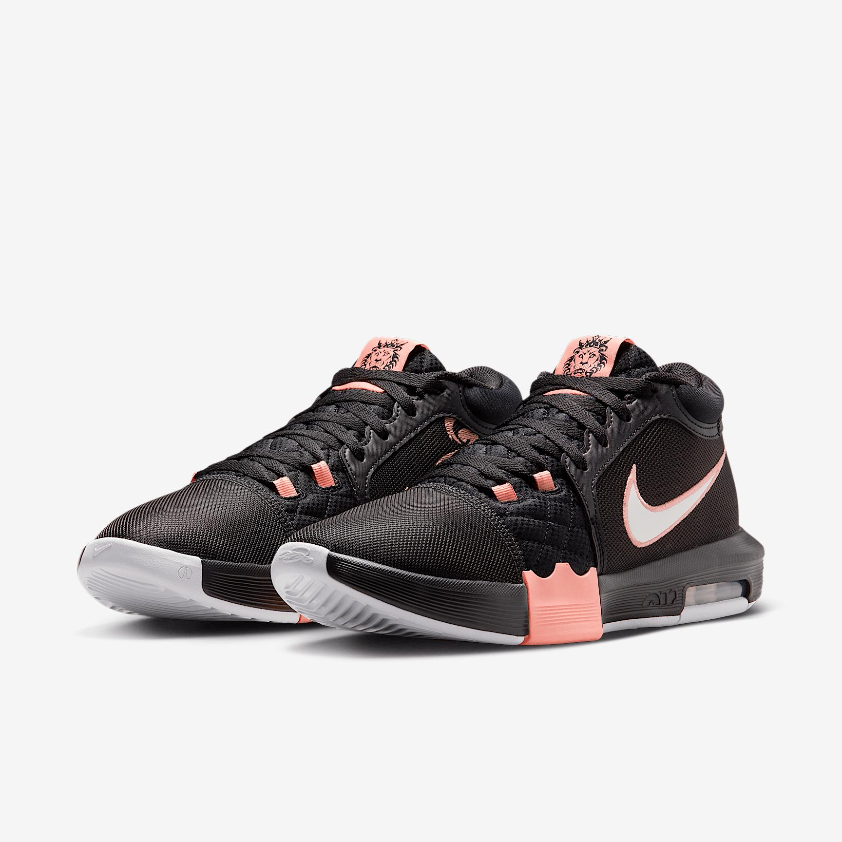 Nike Mens LeBron Witness VIII Basketball Shoes | HQ2139-001 Product Image