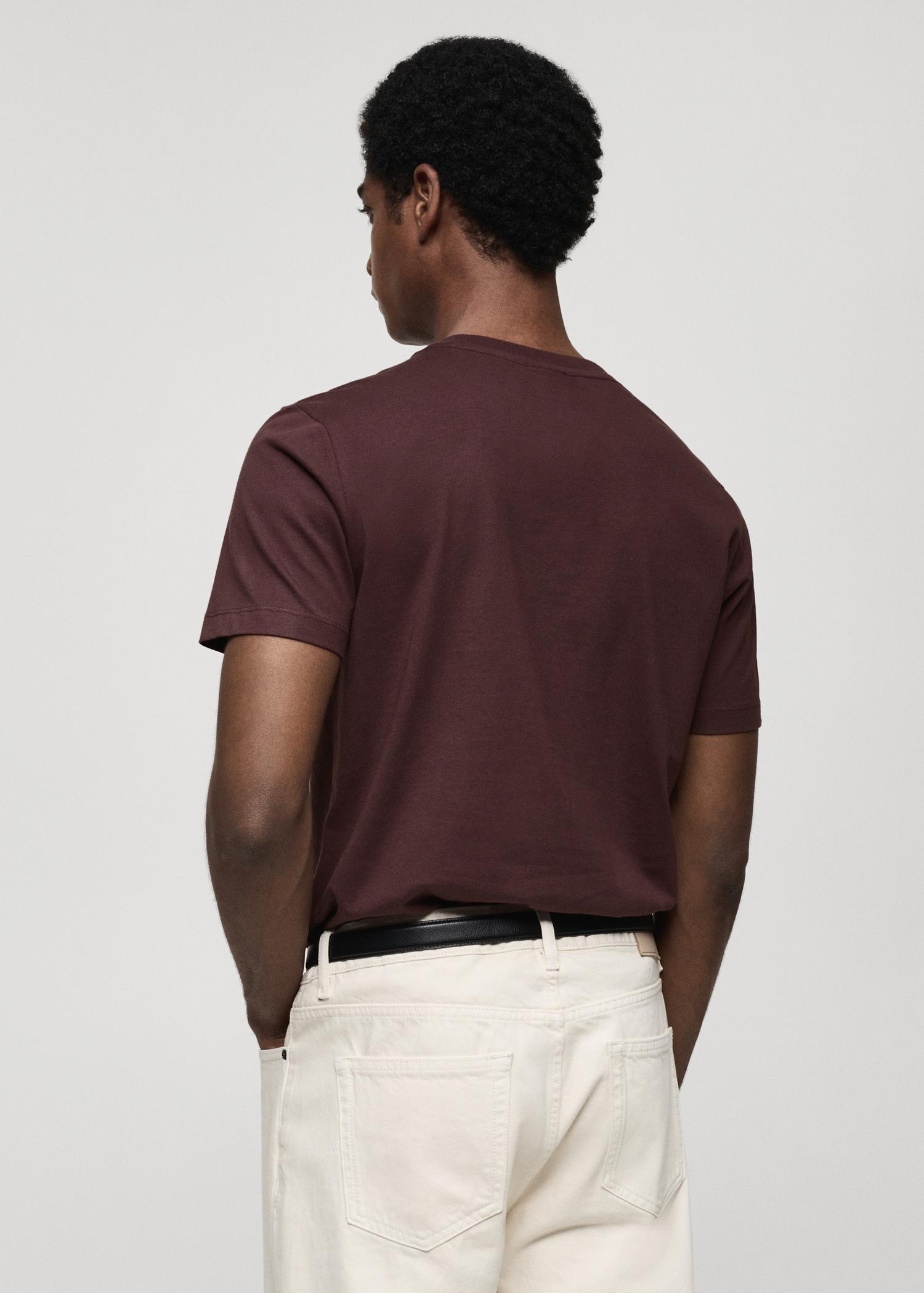 100% cotton slim-fit t-shirt - Men | MANGO USA Product Image