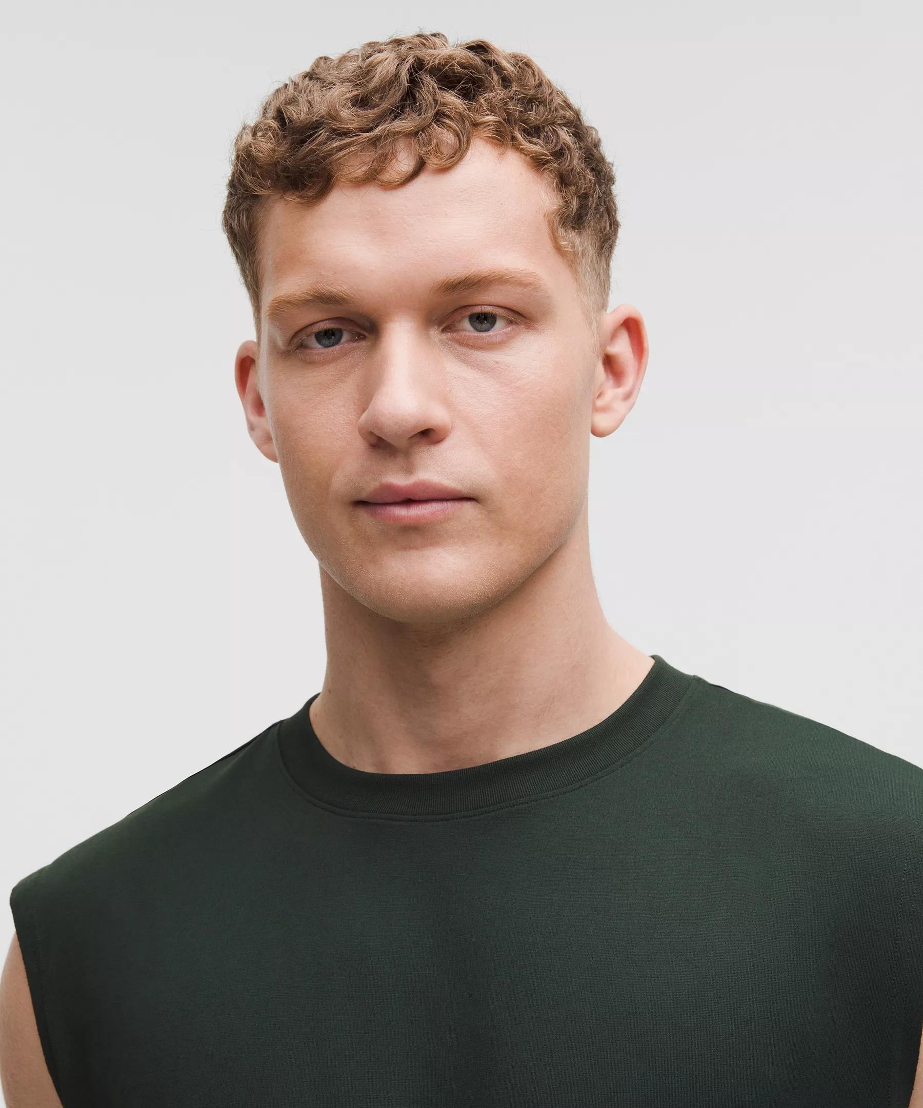 EasySet Training Sleeveless Shirt Product Image