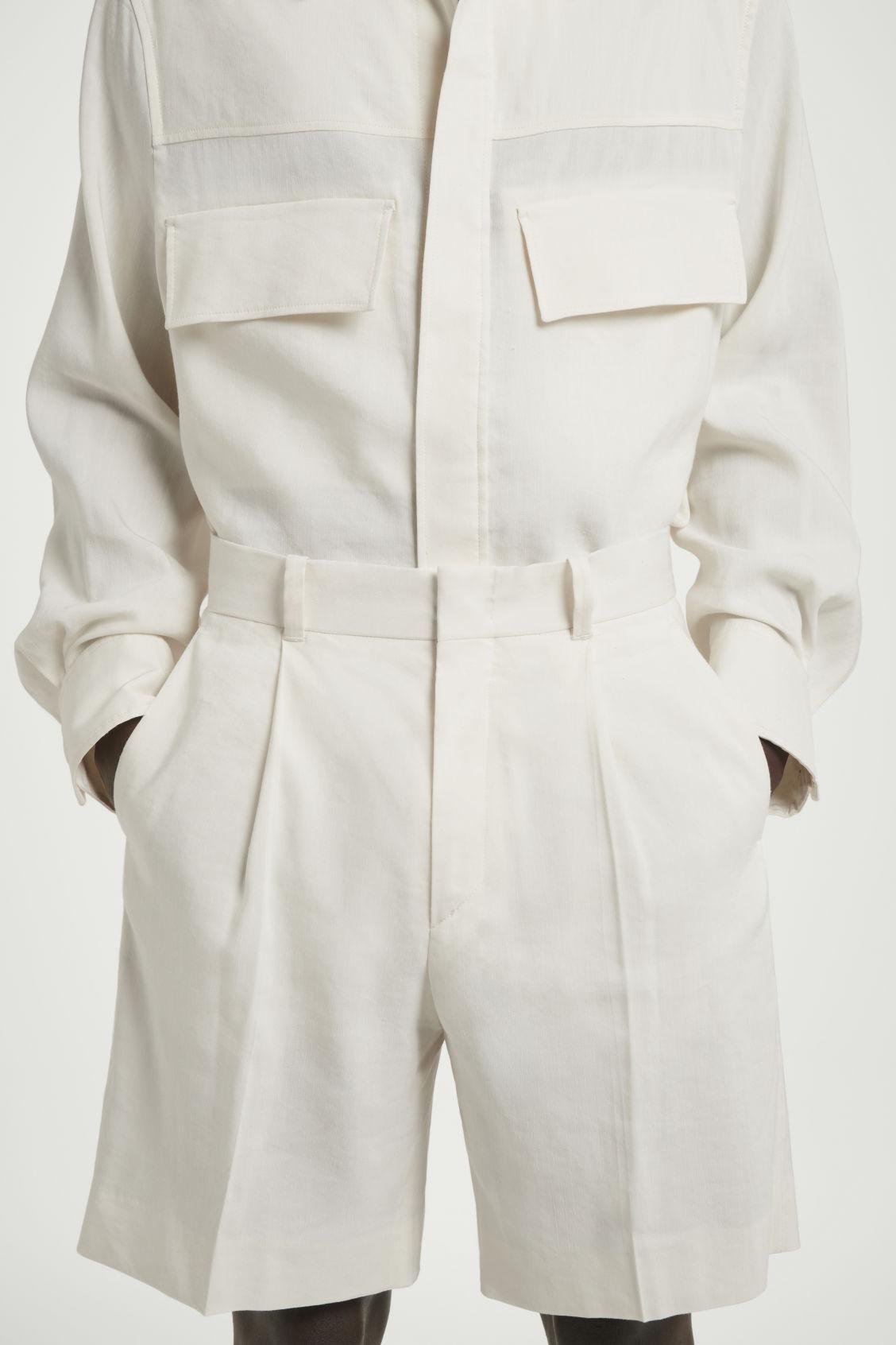 TAILORED LINEN-BLEND SHORTS Product Image