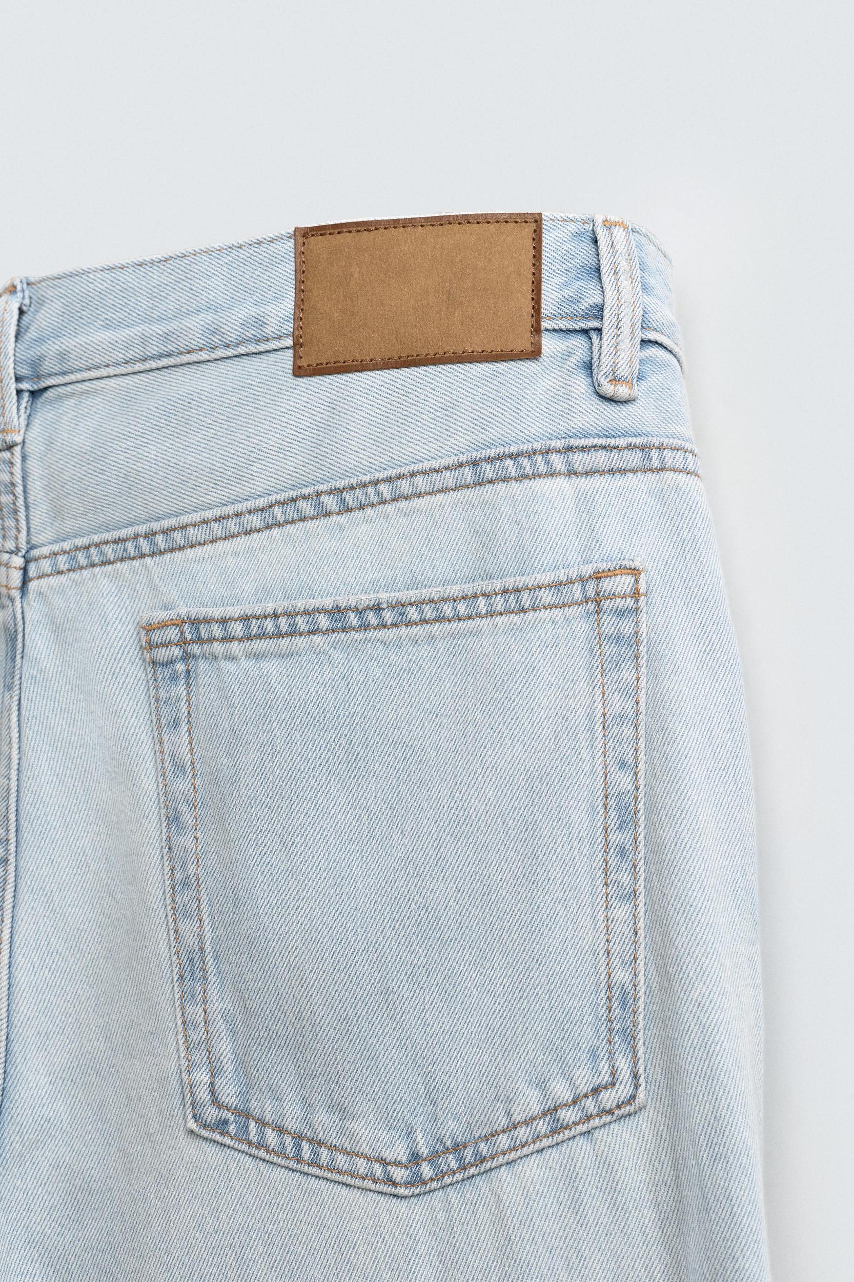 STRAIGHT FIT JEANS Product Image