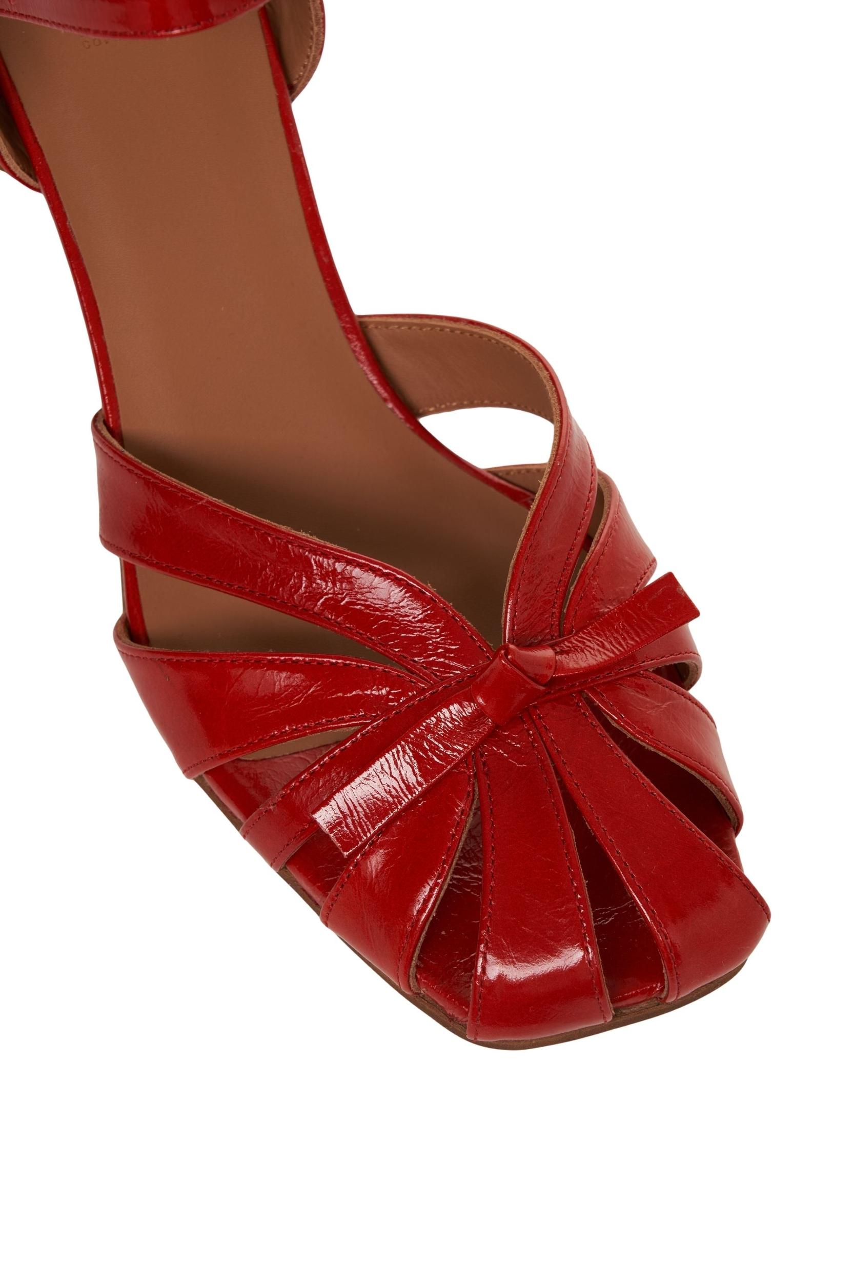 Half sleeve knit sweater Product Image