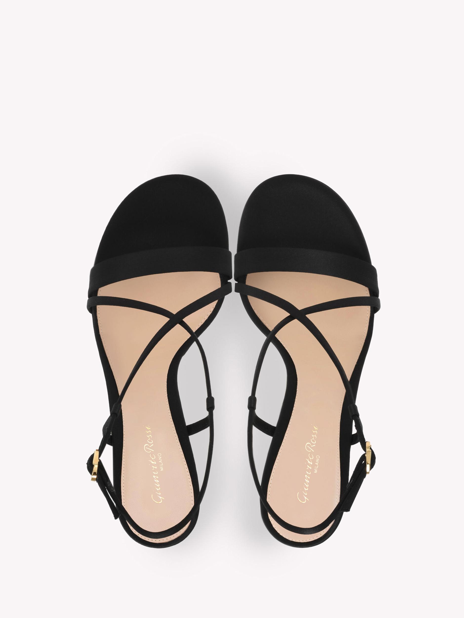 LARISSE 70 Gianvito Rossi Product Image