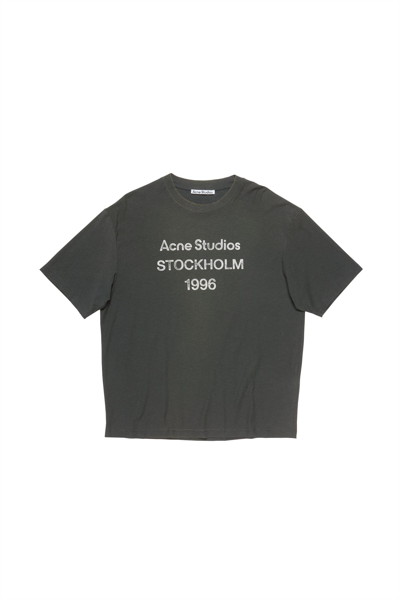 Logo t-shirt - Relaxed fit Product Image