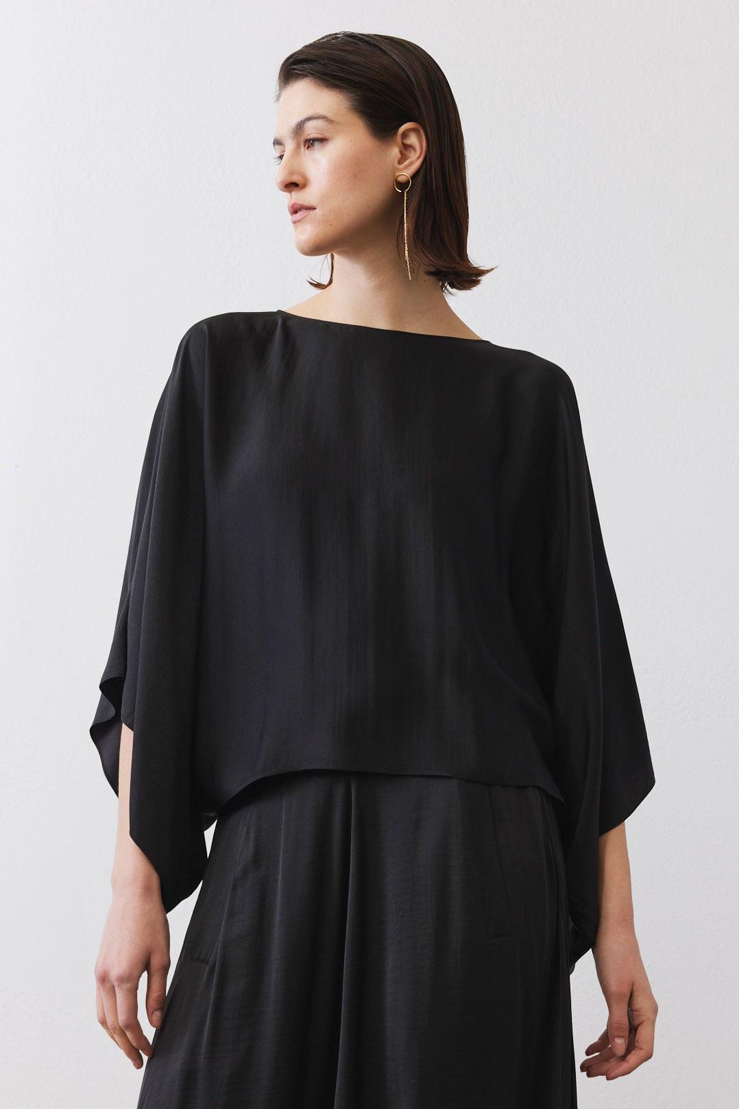 Oversized Flowy Top Product Image