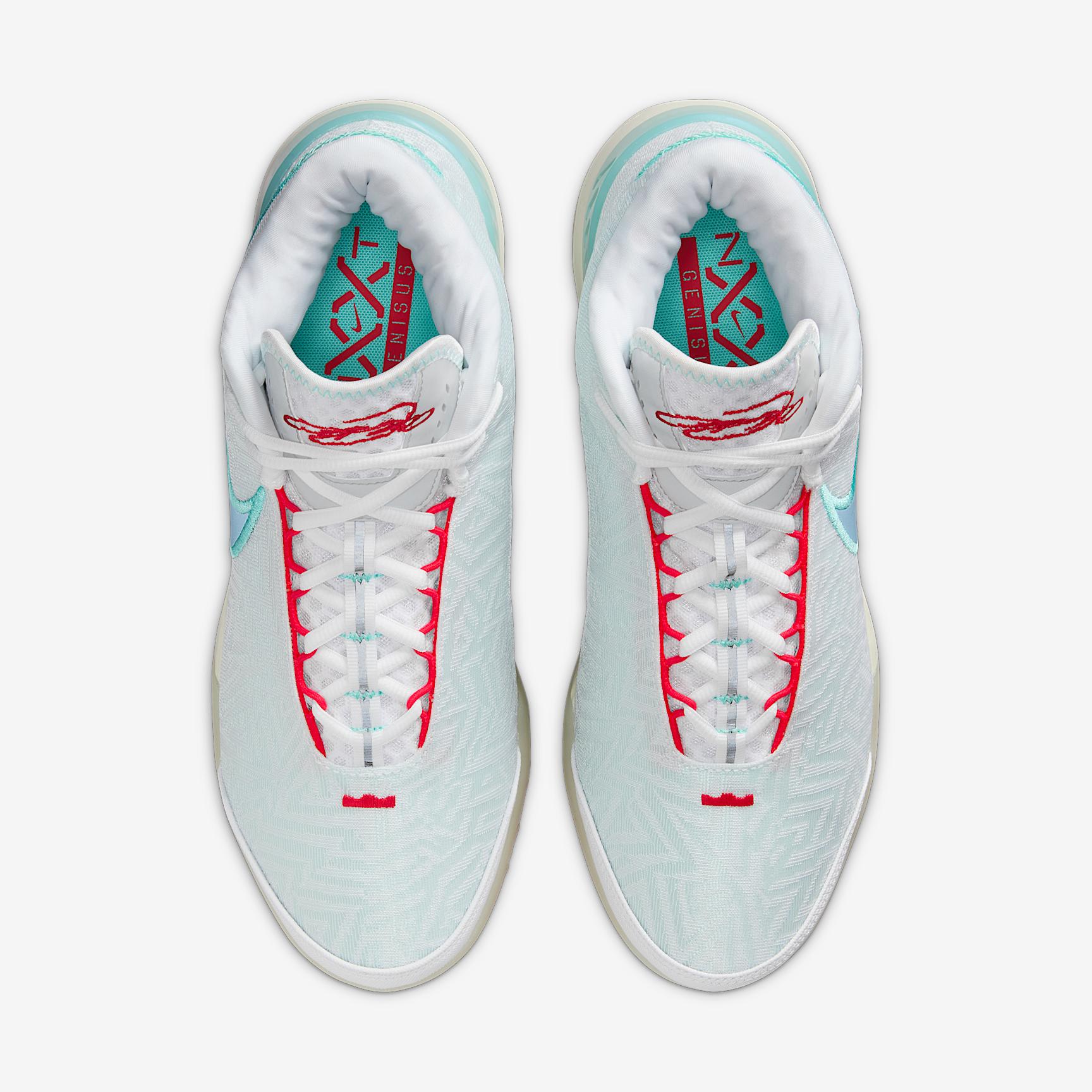 Nike Men's LeBron NXXT Genisus Basketball Shoes Product Image