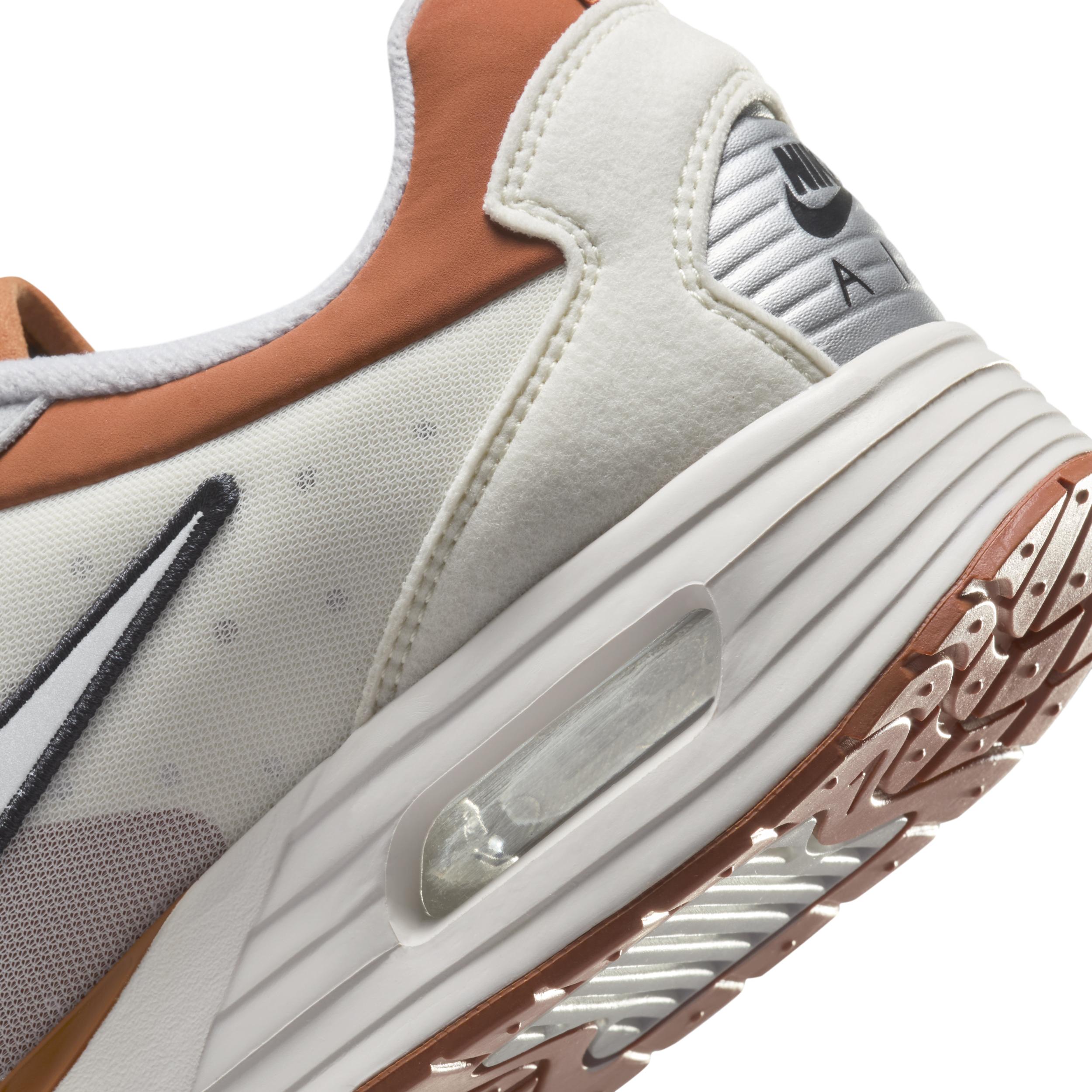 Texas Nike Air Max Solo Men's Shoes Product Image