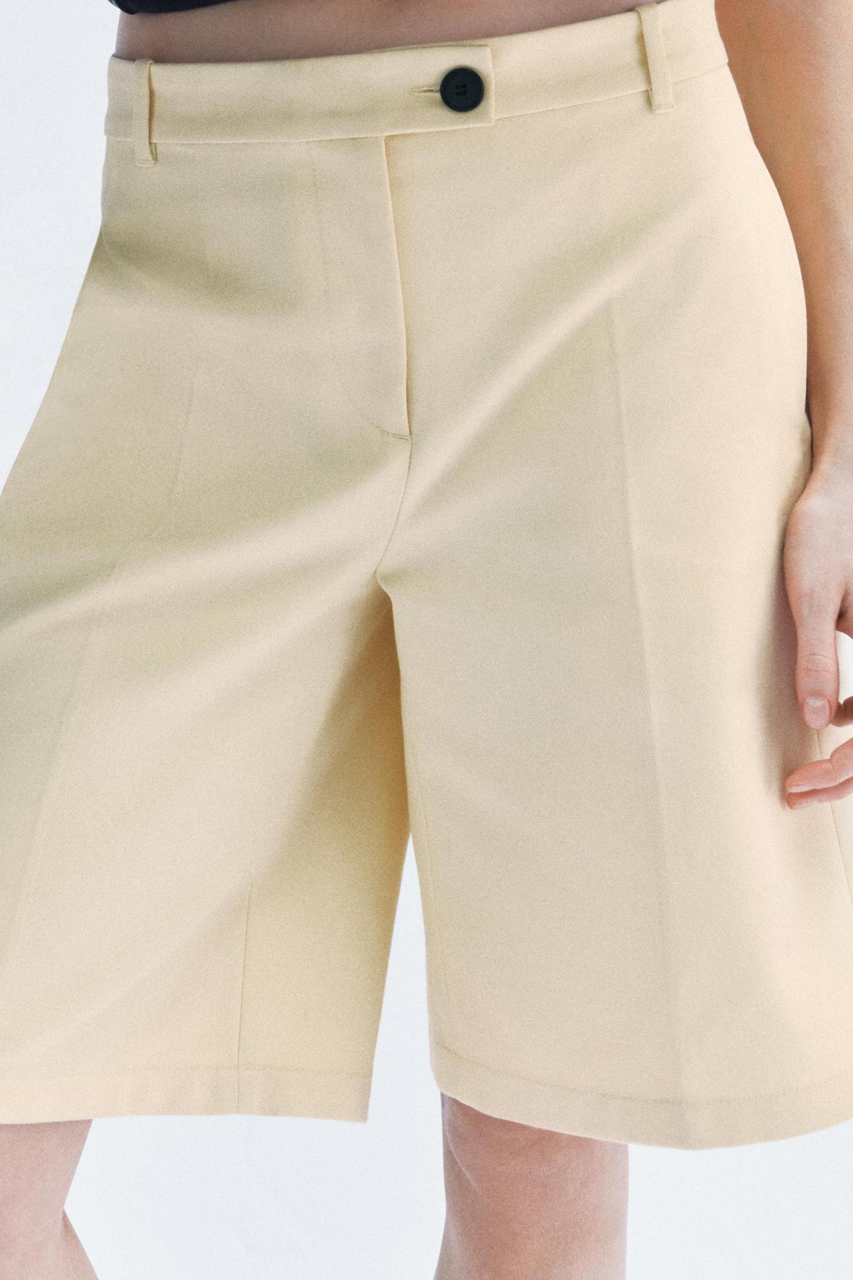 ZW COLLECTION LONG SHORTS Product Image