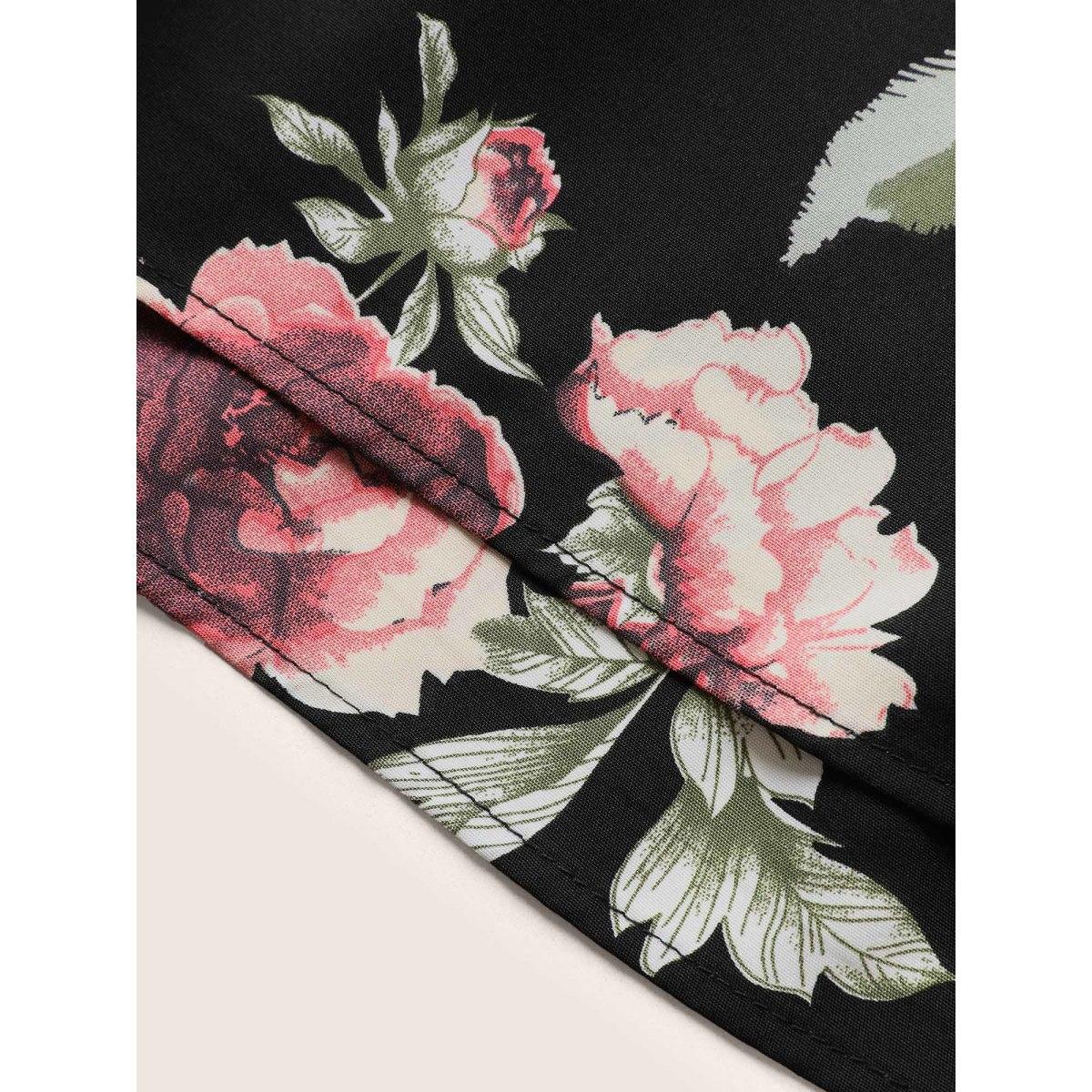 Plus Size Floral Elastic Waist Tiered Hem Shorts Women BlackFlower Elegant Tiered Everyday Shorts BloomChic 26/4X Product Image