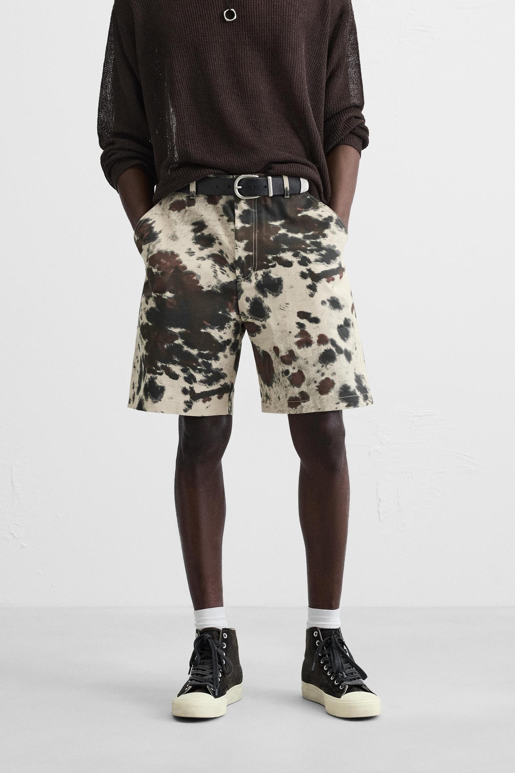 ANIMAL PRINT SHORTS Product Image