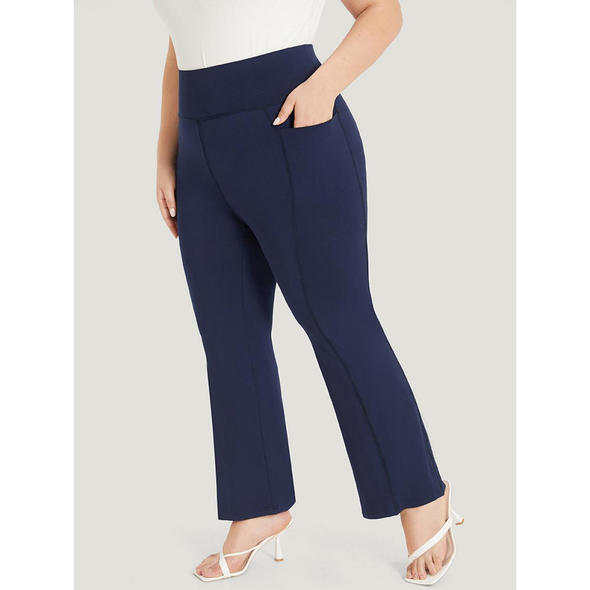 Plus Size Supersoft Essentials Plain Elastic Waist Bootcut Pocket Side Leggings Women Indigo Elegant High stretch Skinny High Rise Dailywear Leggings BloomChic 26/4X Product Image