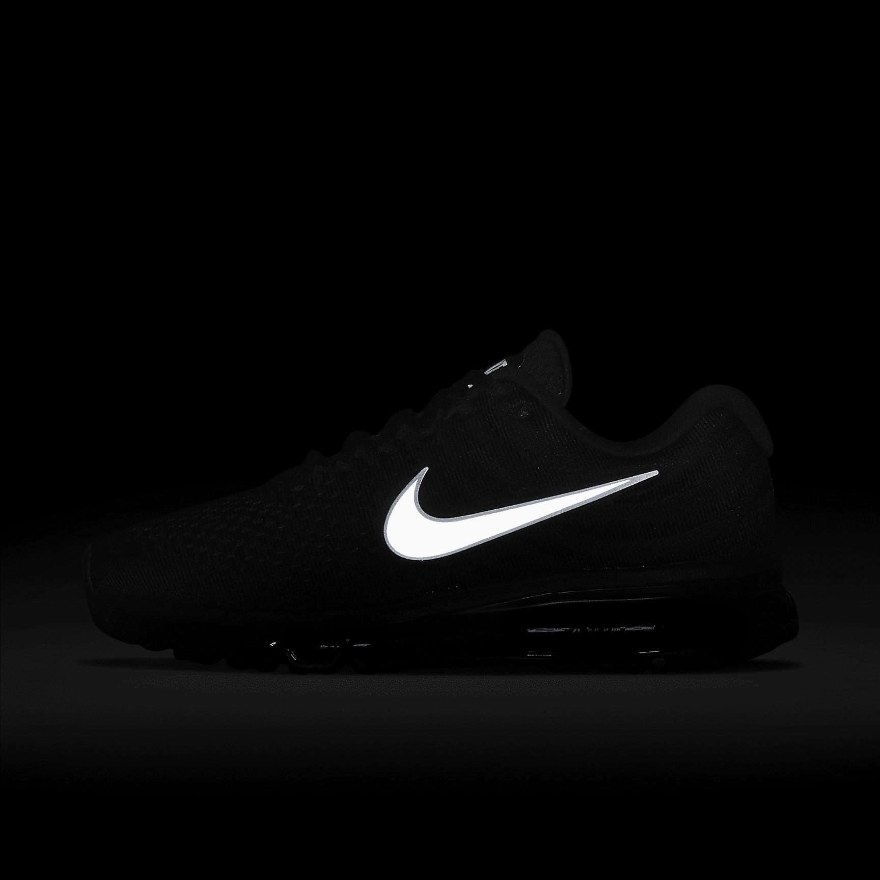 Nike Men's Air Max 2013 Shoes Product Image