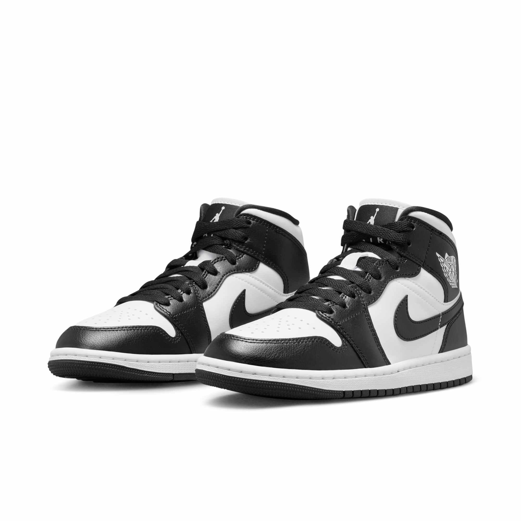 Women's Air Jordan 1 Mid Shoes Product Image