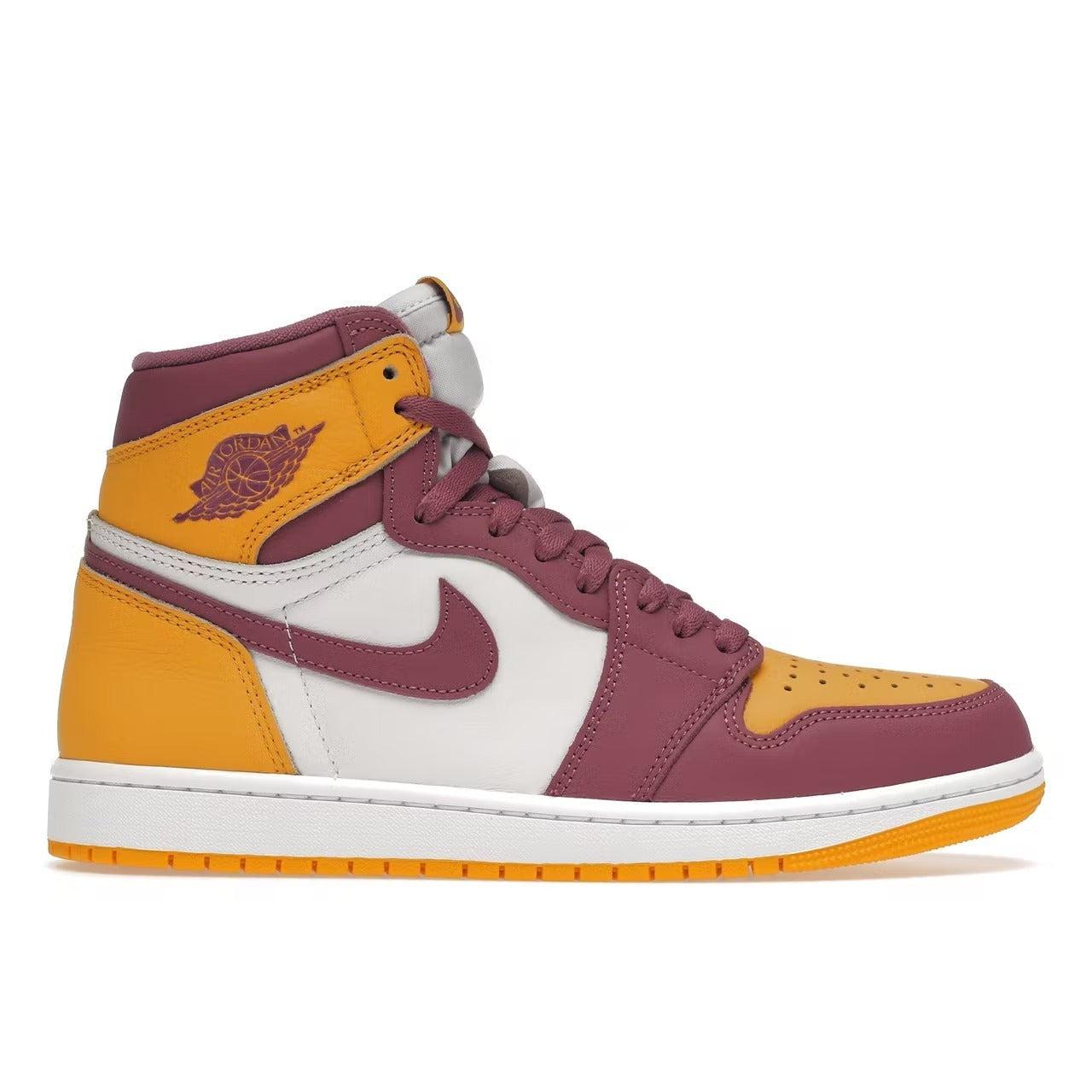 Air Jordan Retro 1 "Brotherhood" Male Product Image