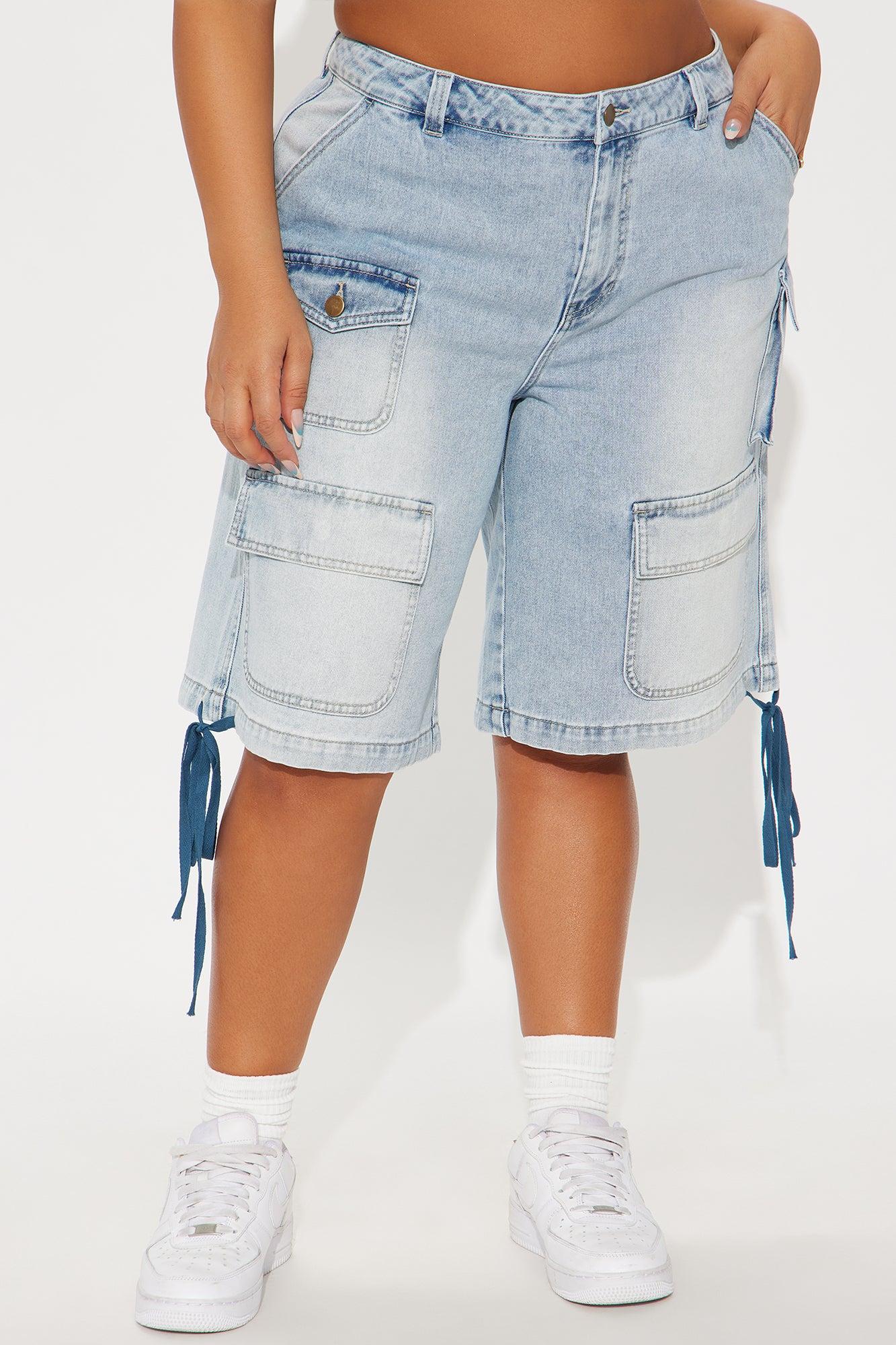 Kent Cargo Denim Shorts - Medium Wash Product Image