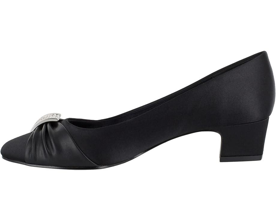 Sylvia Pumps Product Image