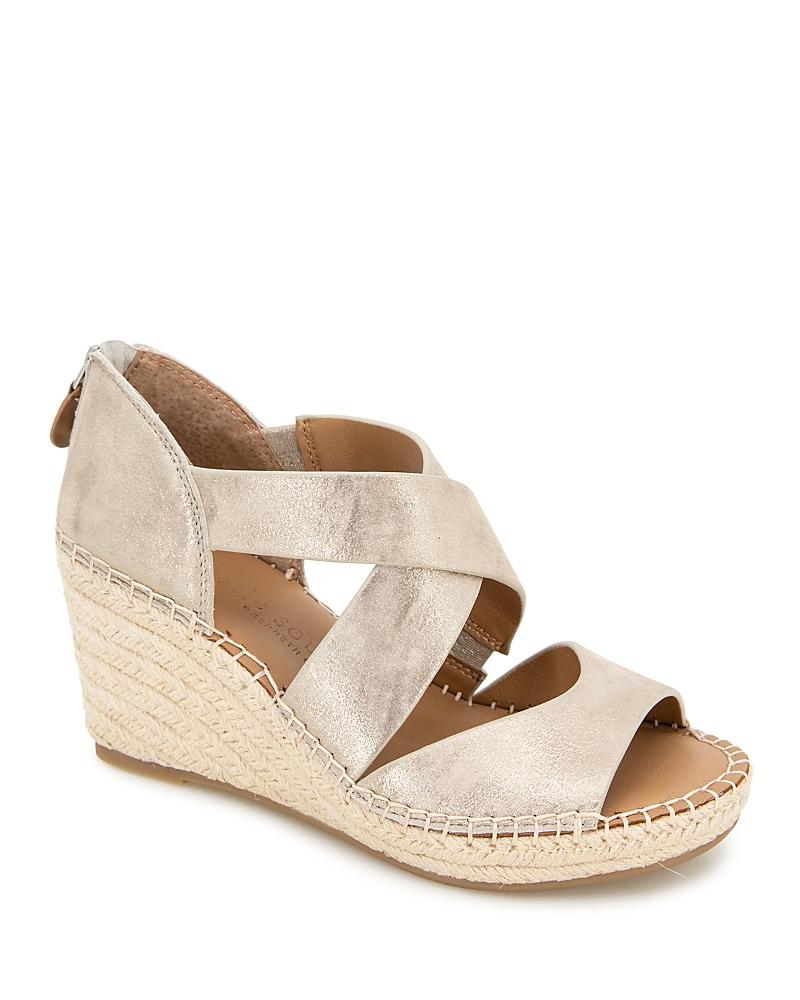 Gentle Souls by Kenneth Cole Womens Corinne Espadrille Sandals Product Image