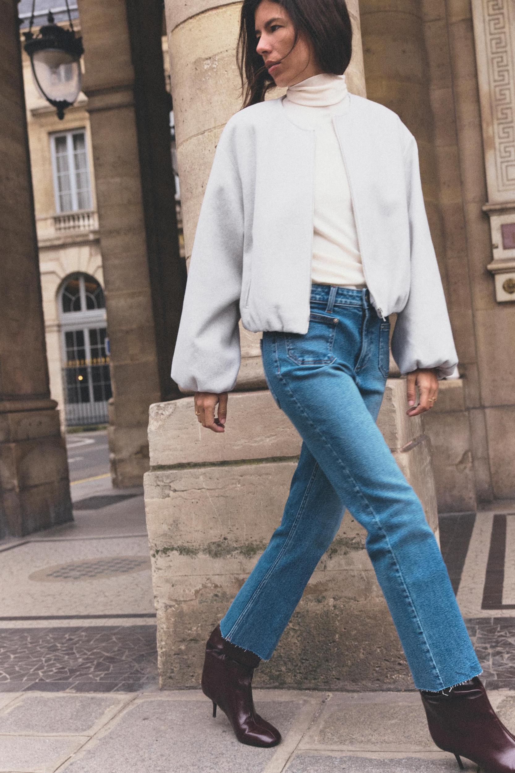 HIGH-WAISTED MINI FLARE JEANS Z1975 Product Image