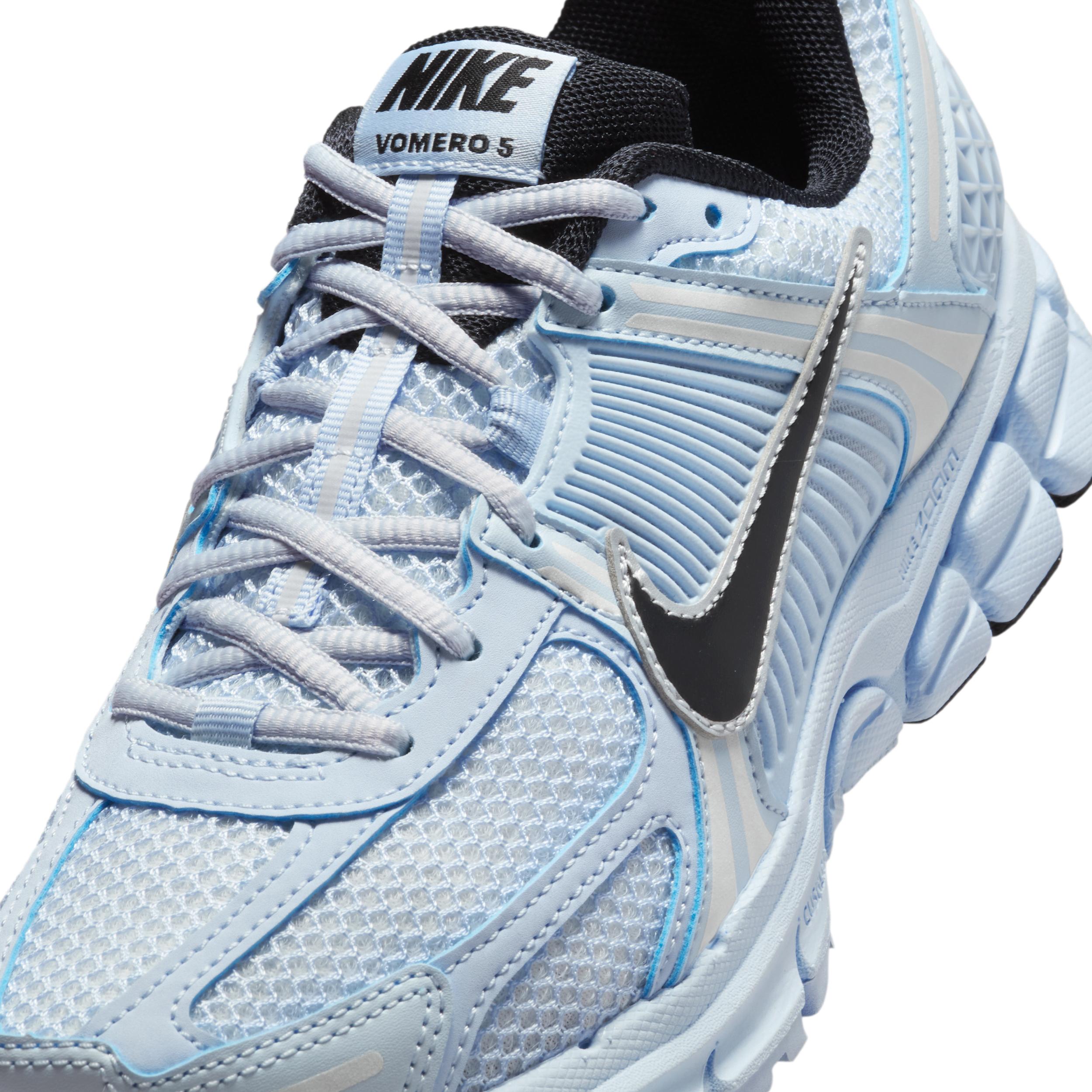 Nike Womens Zoom Vomero 5 Shoes with Reflective Accents | FJ2028-104 Product Image