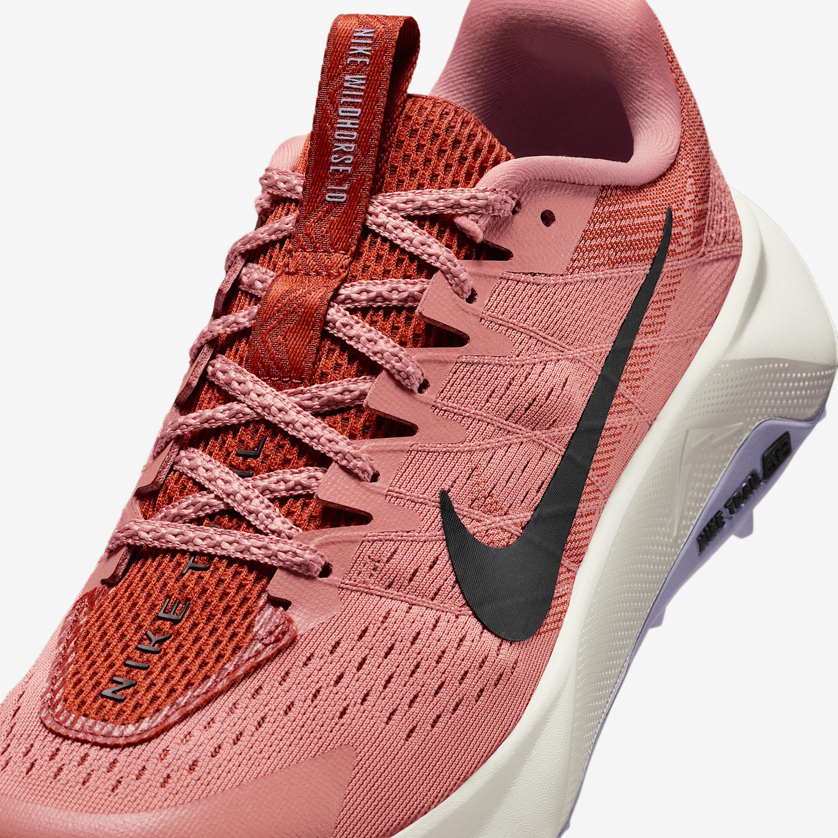 Nike Womens Wildhorse 10 Trail Running Shoes | FV2337-600 Product Image