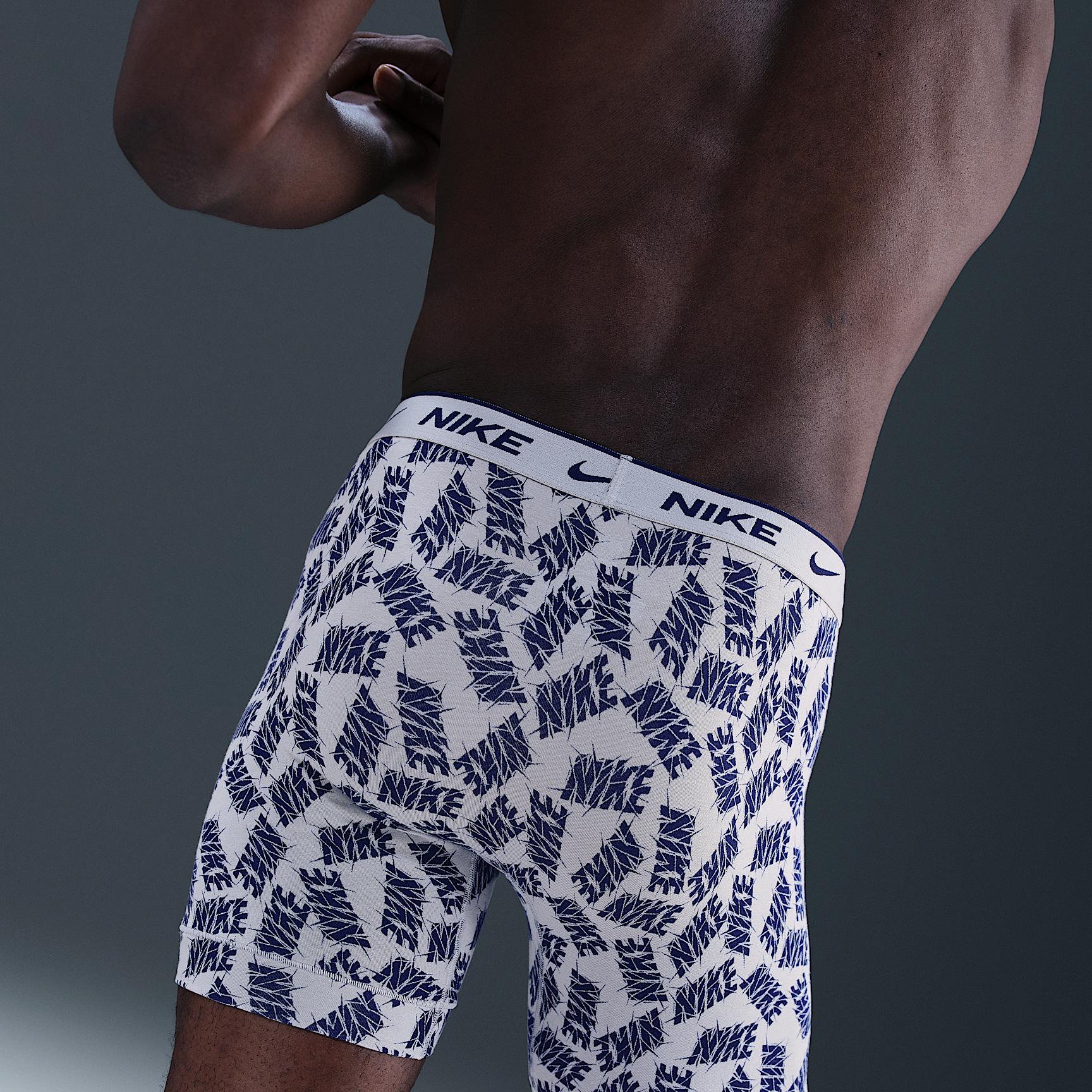 Nike Dri-FIT Essential Cotton Stretch Men's Boxer Briefs (3-Pack) Product Image