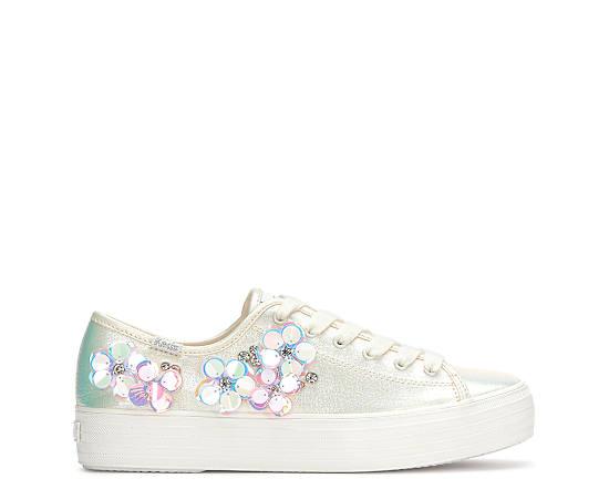 Keds Womens Triple Kick Sneaker Product Image