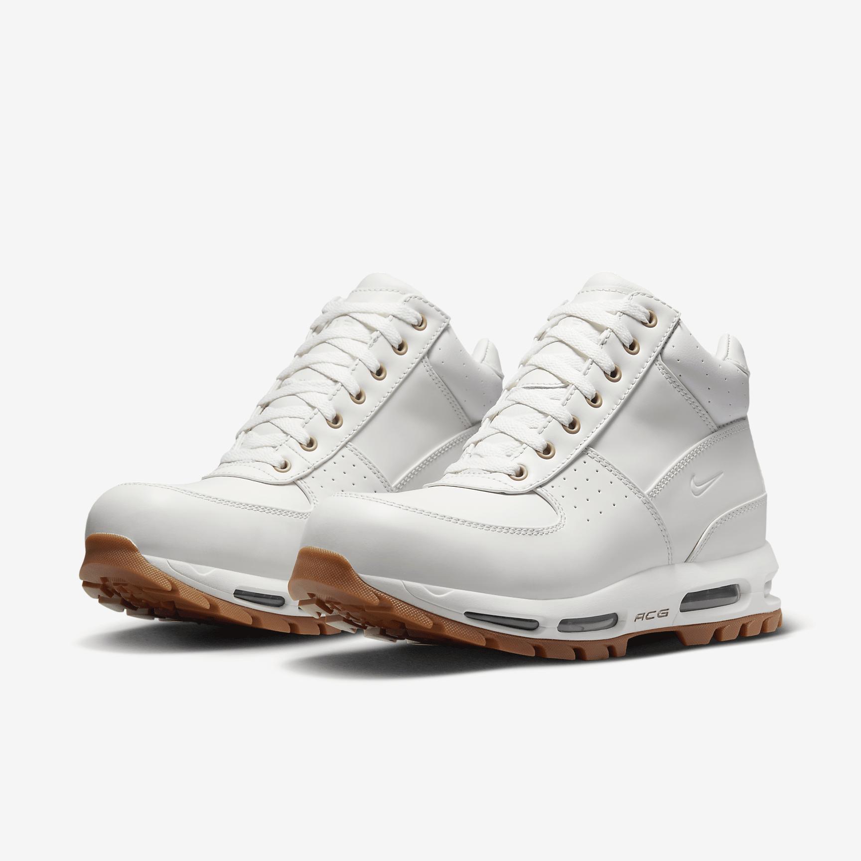 Mens Nike Air Max Goadome Boots Product Image