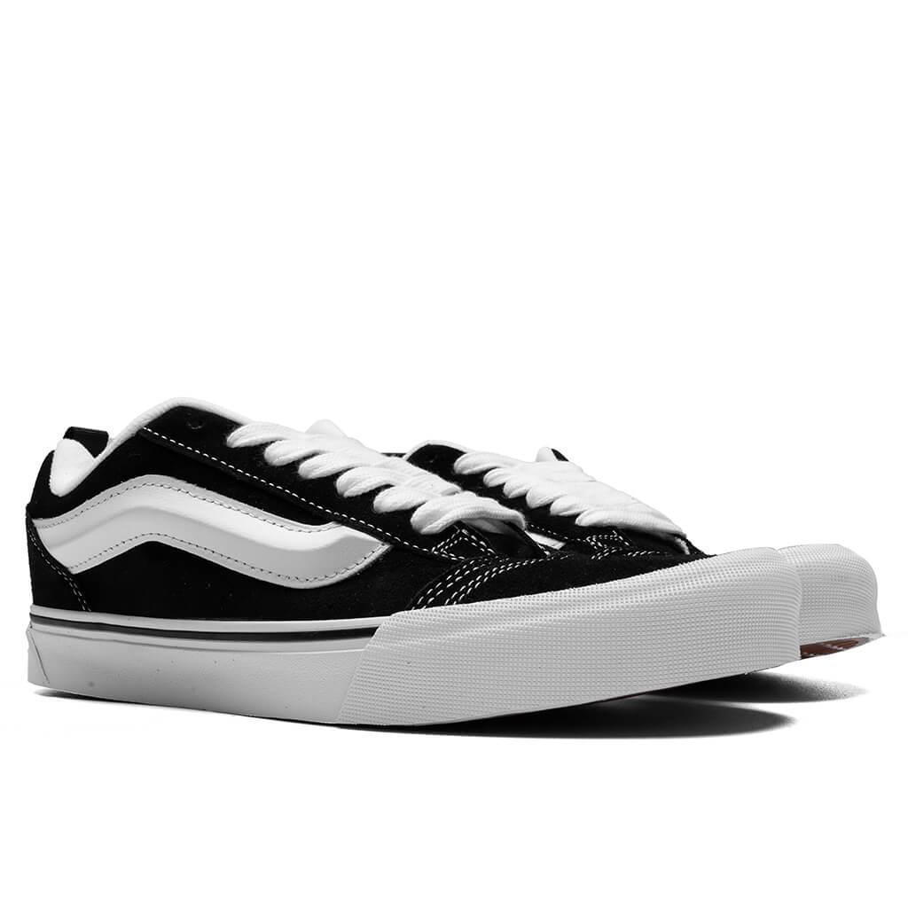 Knu Skool - Black/True White Male Product Image