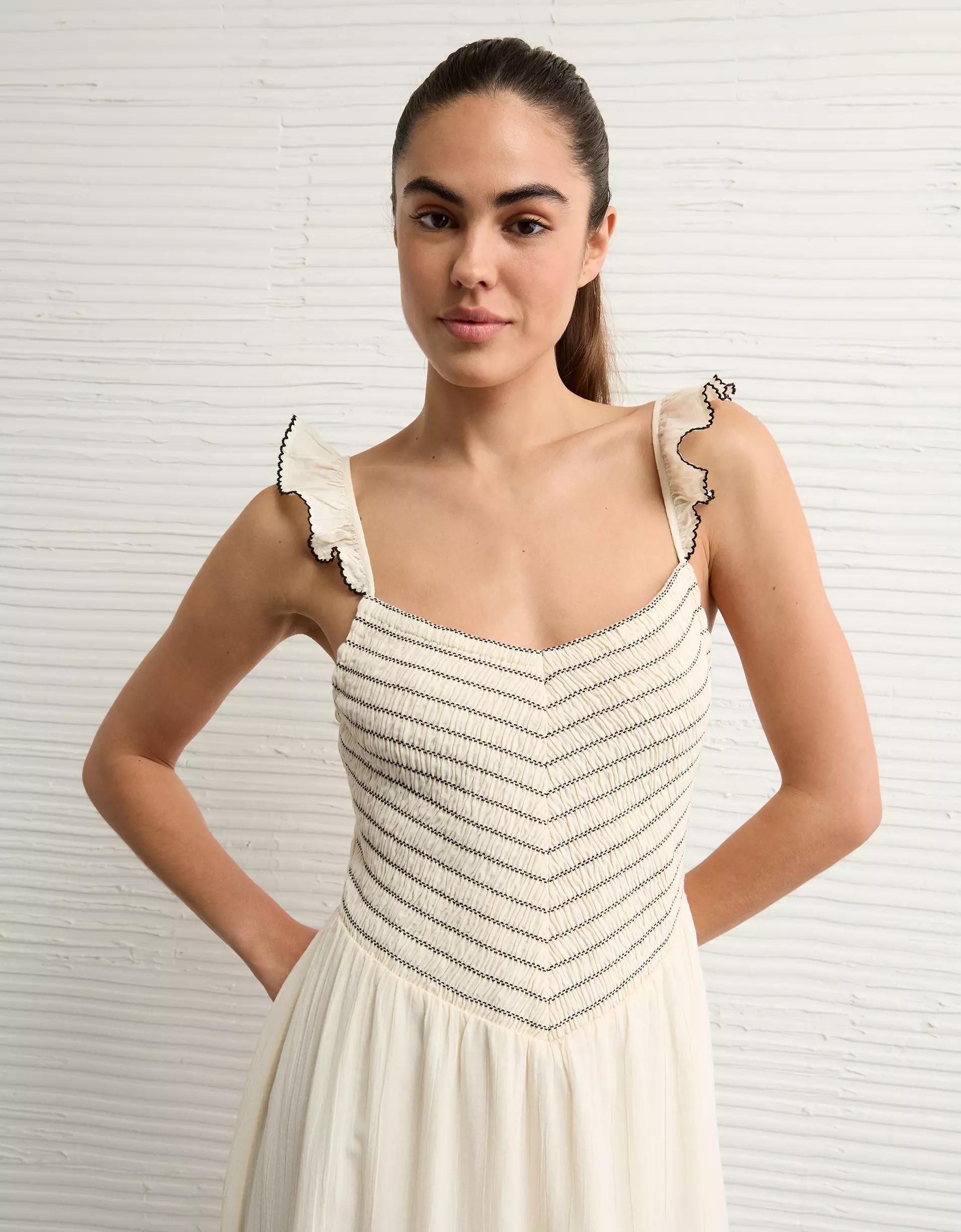 AE Bella Flutter Sleeve Midi Dress Product Image