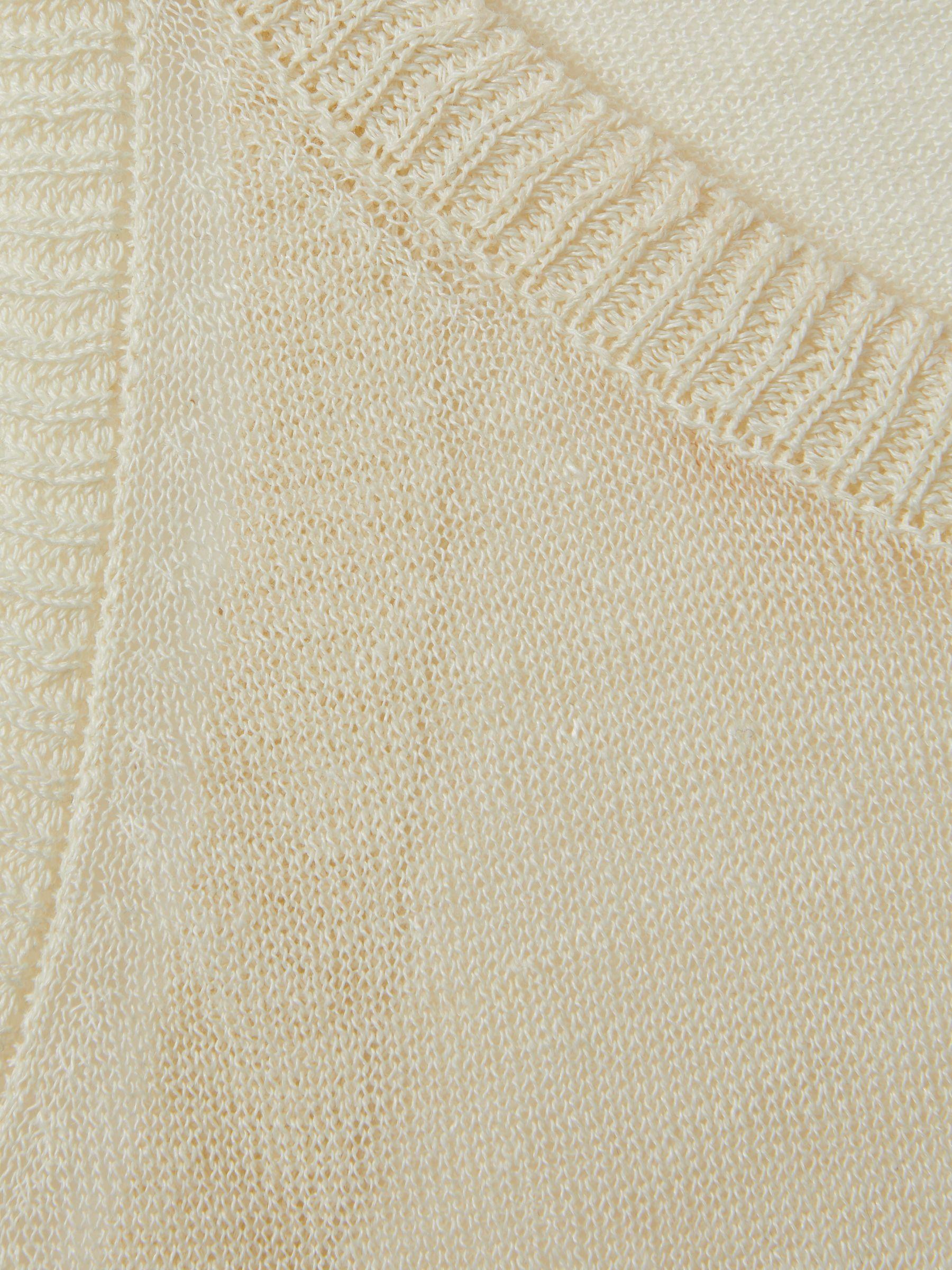 Linen Blend Crew Neck Vest in Cream Product Image