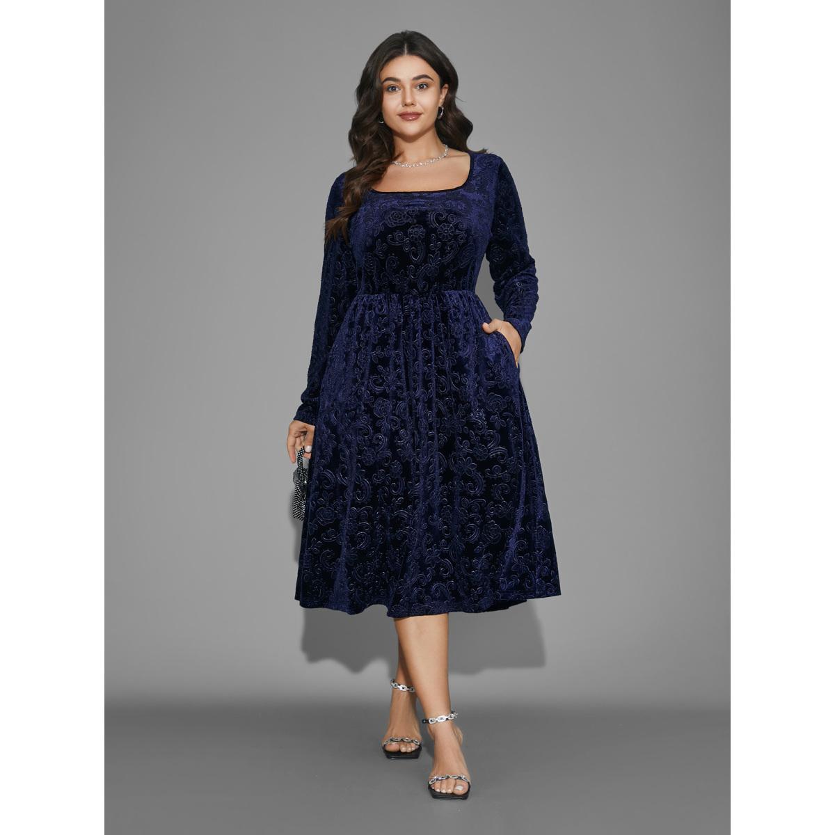 Plus Size Square Neck Floral Velvet Midi Dress DarkBlue Women Cocktail Party Curvy Bloomchic 28/5X Product Image