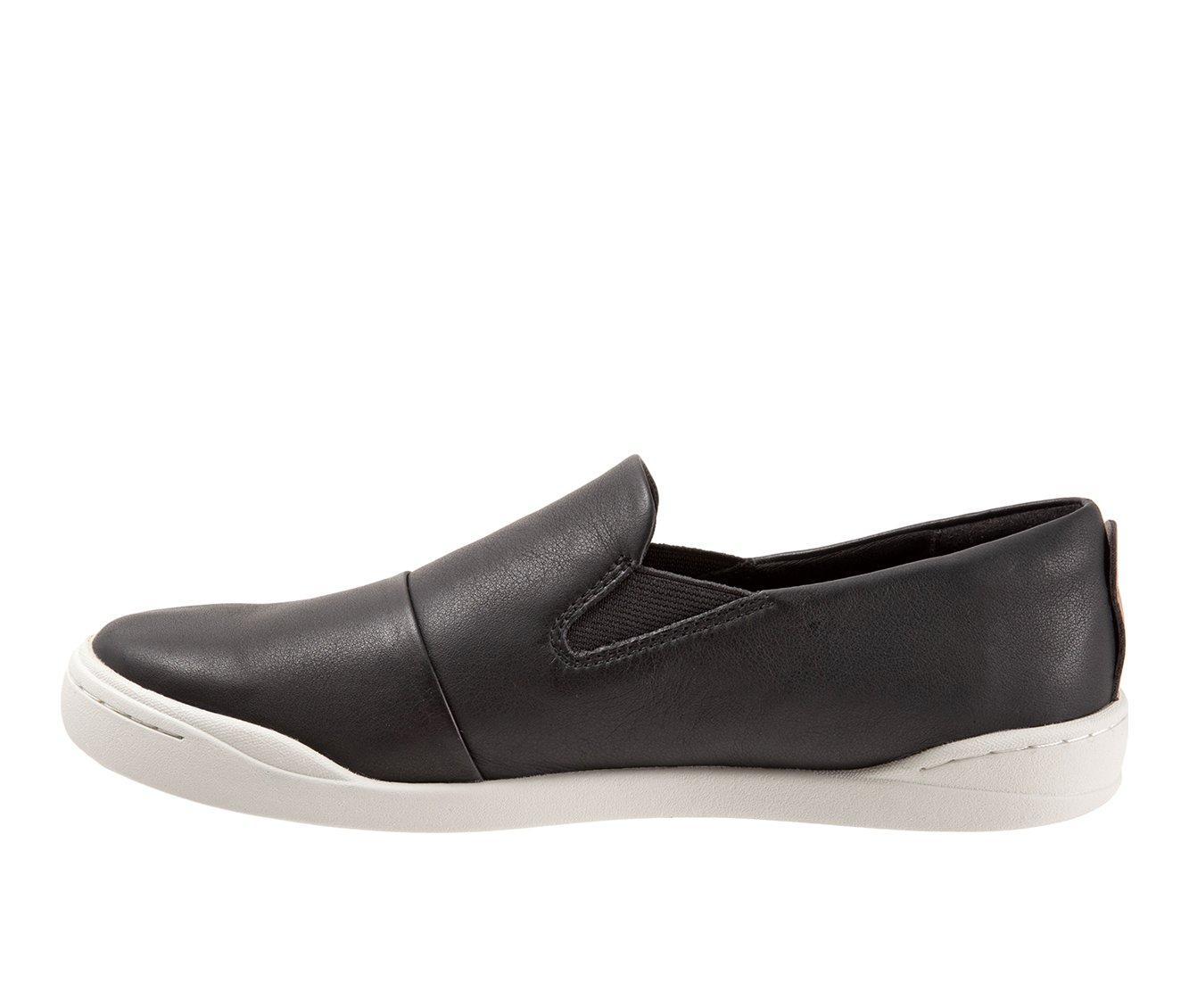 Women's Softwalk Alexandria Casual Shoes Product Image