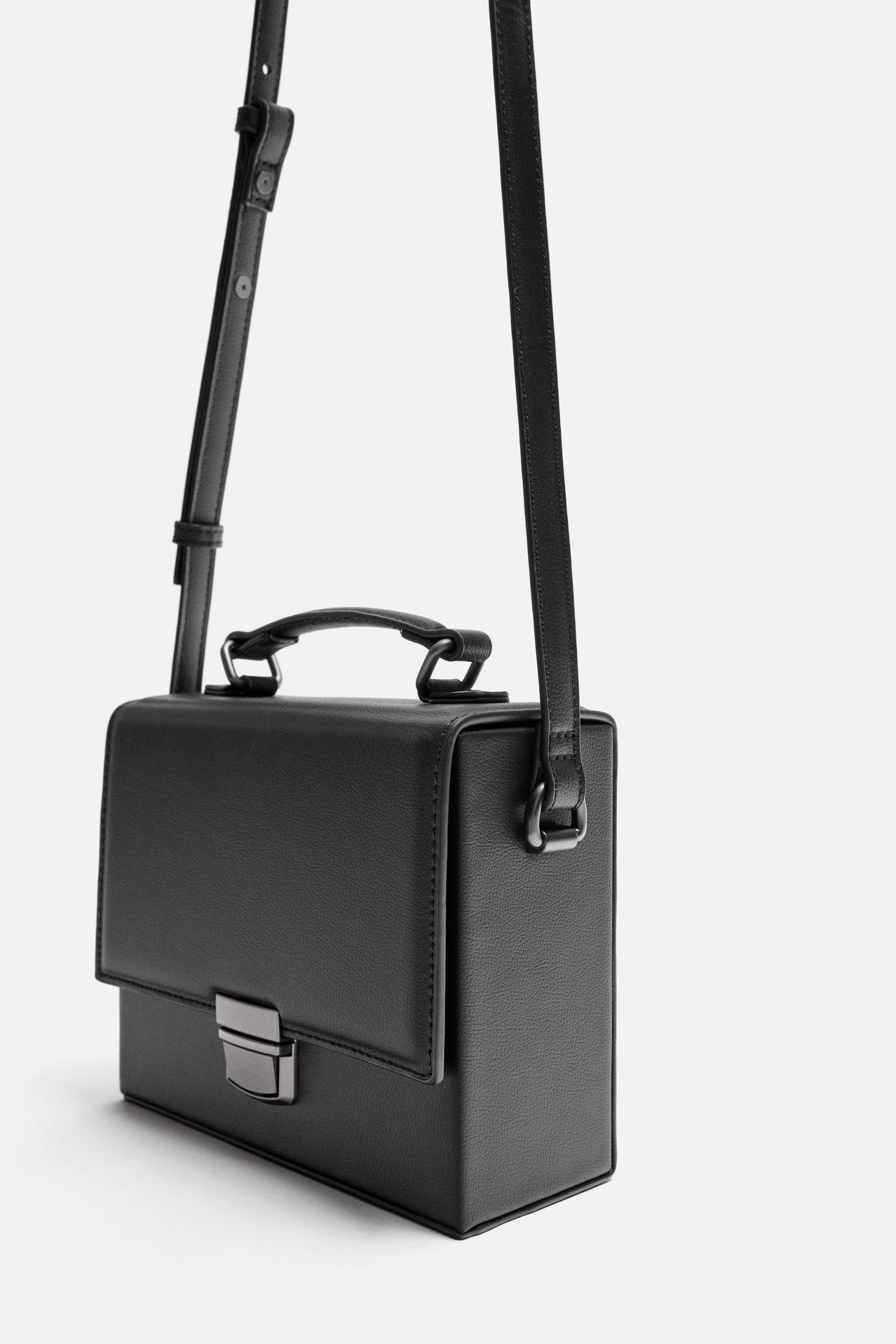 CROSSBODY BOX BAG Product Image