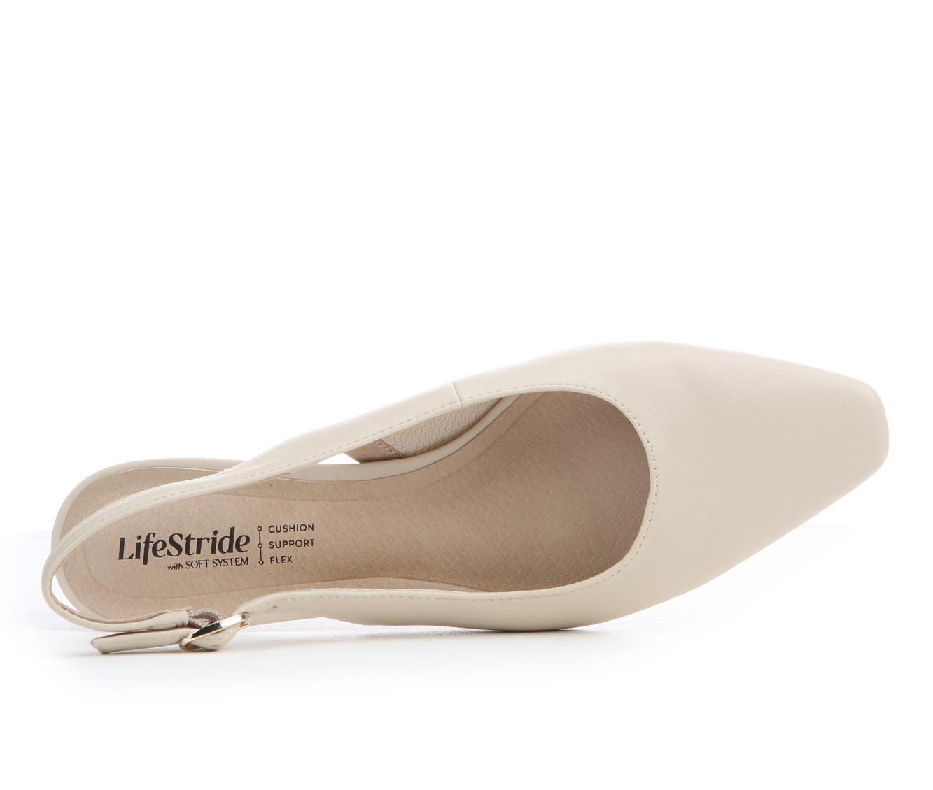 Women's LifeStride Lorena Pumps Product Image