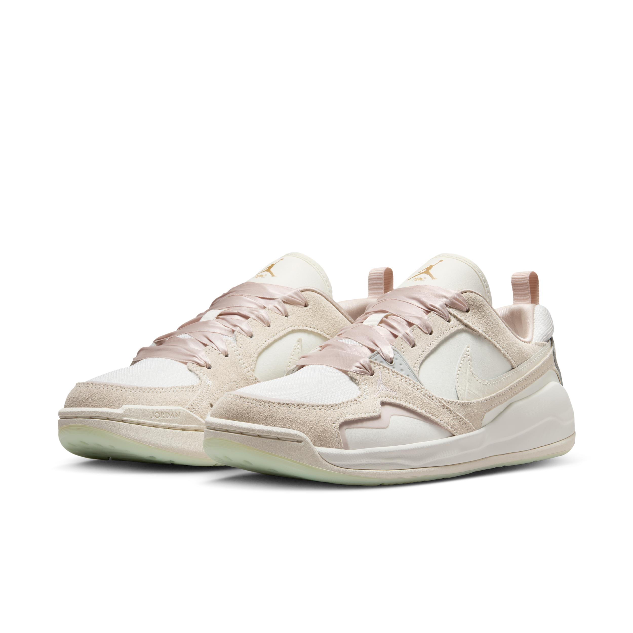 Women's Jordan CMFT Era Shoes Product Image