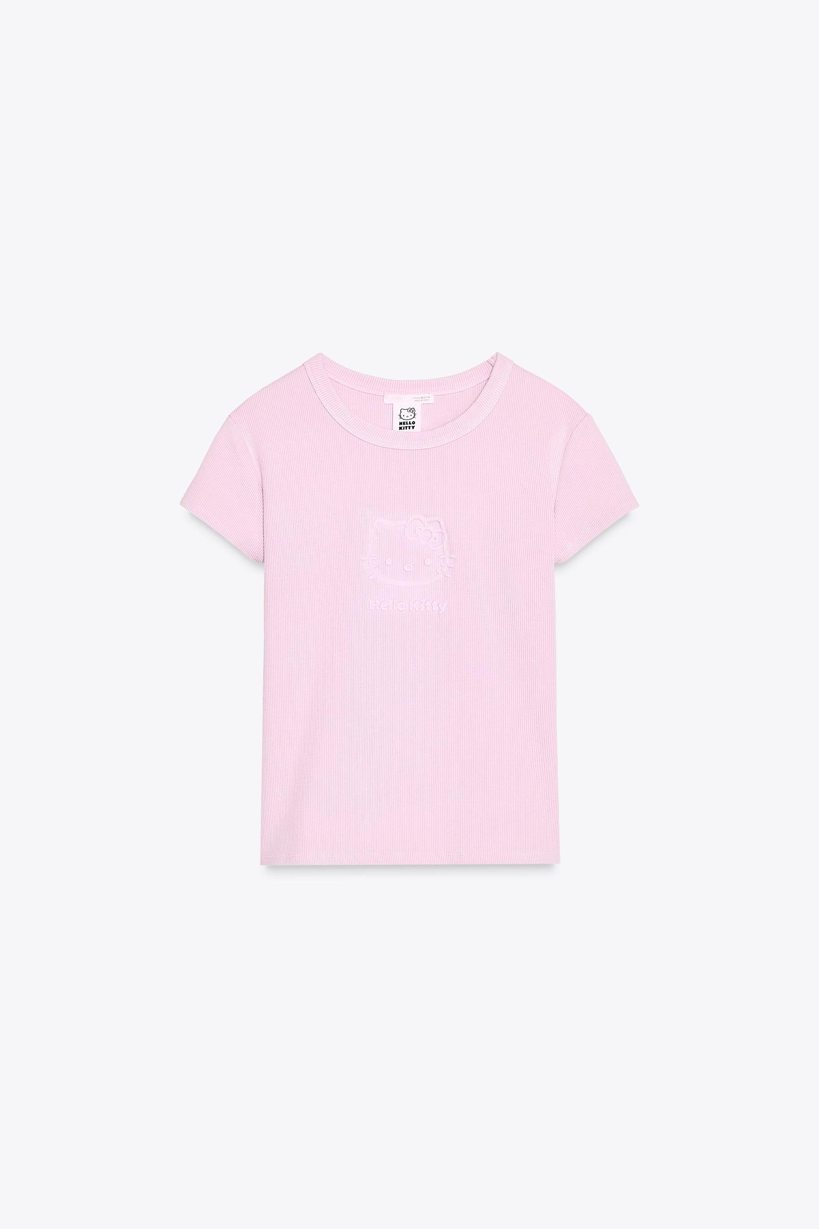 HELLO KITTY © 2025 SANRIO WASHED EFFECT T-SHIRT Product Image