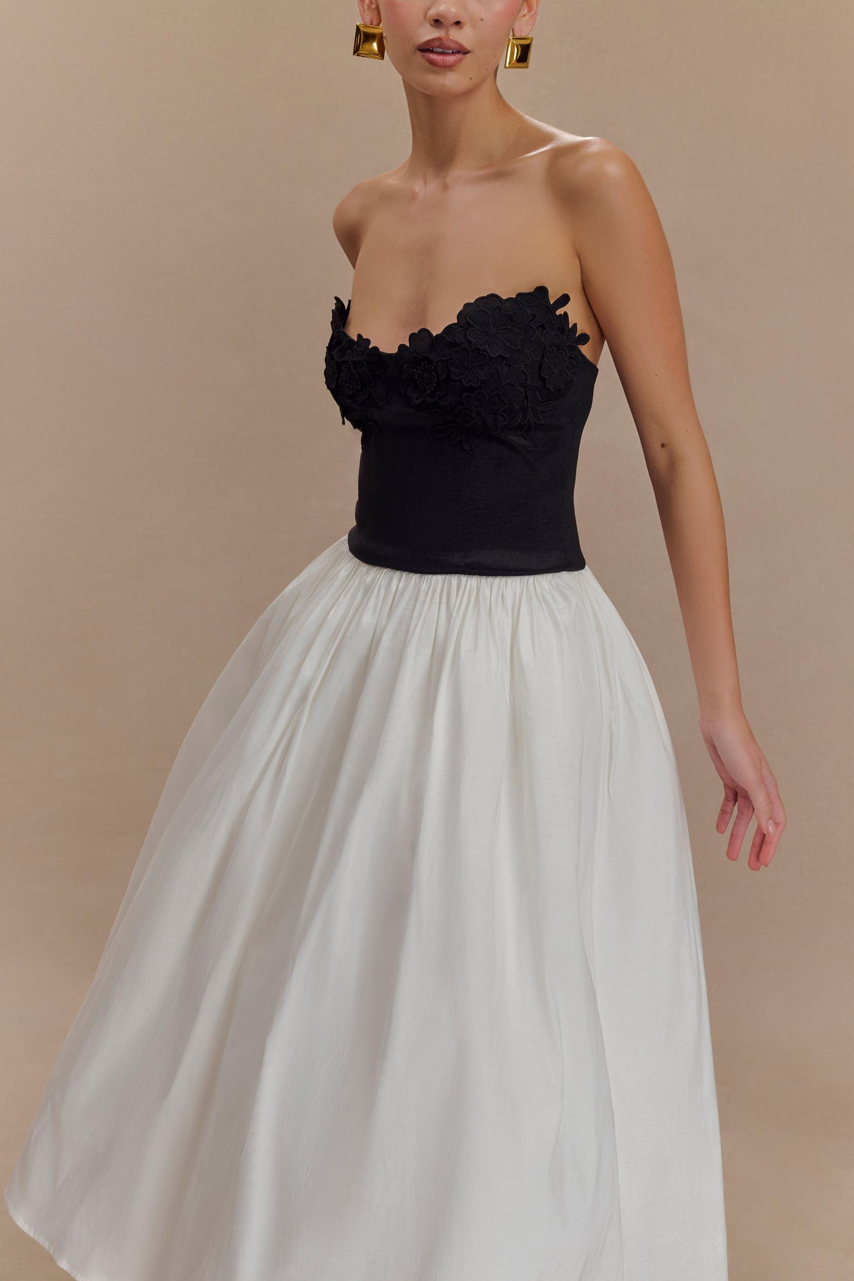 Elyssa Embroidered Contrast Midi Dress - Black/White Product Image