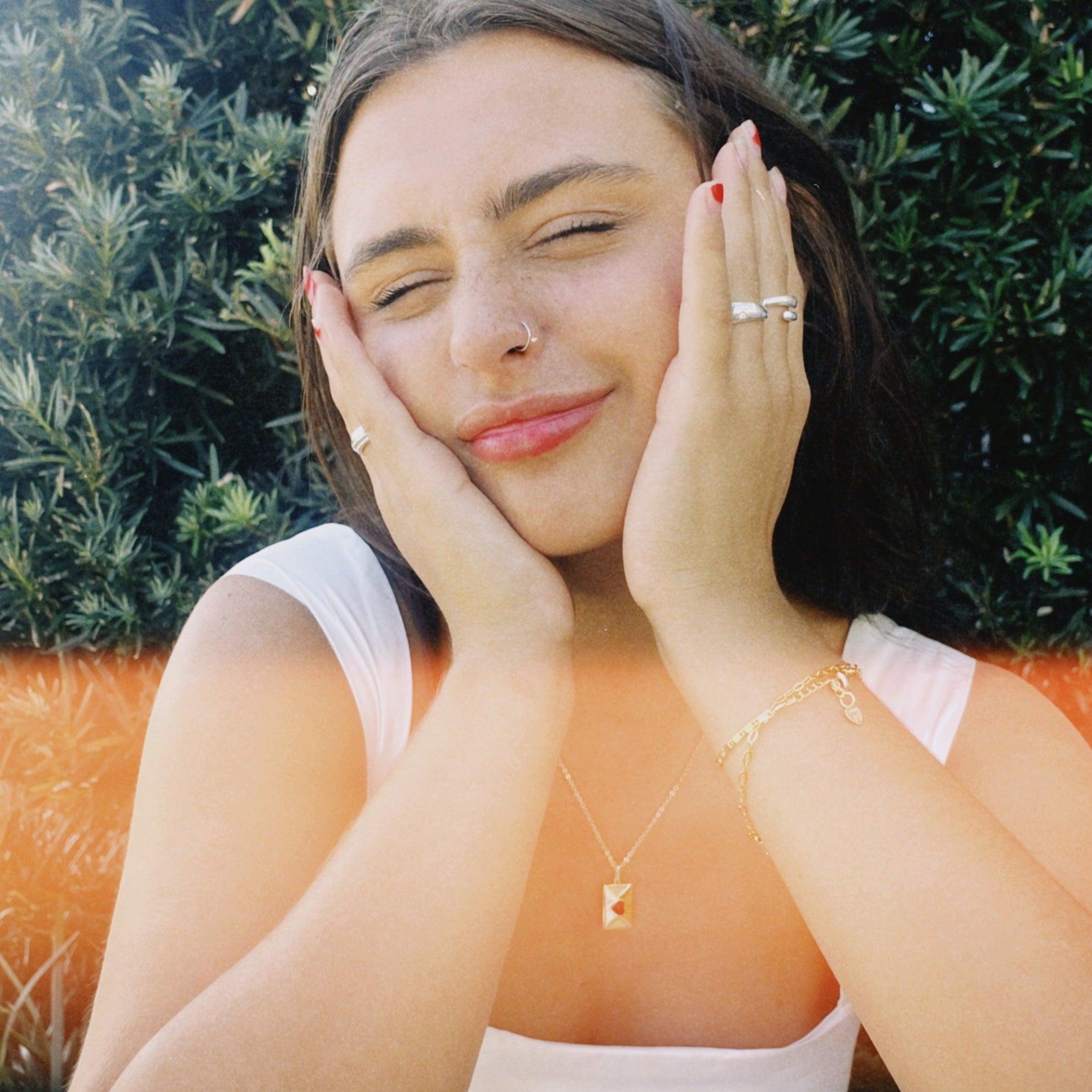 Dear Darling Necklace Product Image