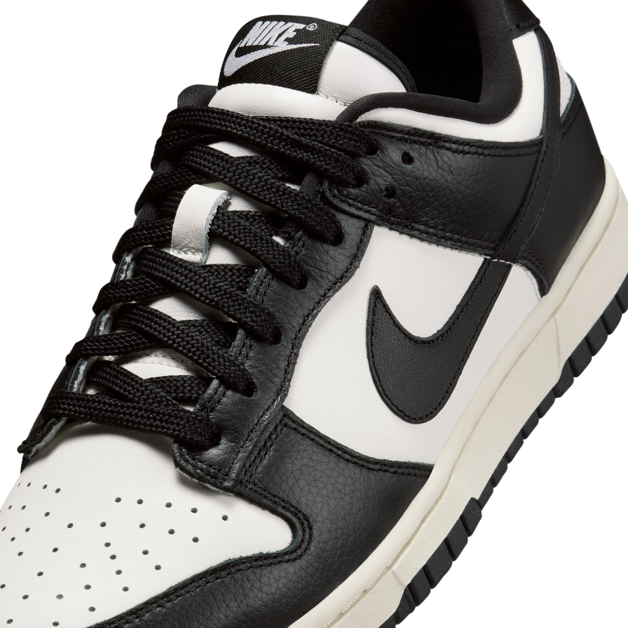 Nike Women's Dunk Low SE Shoes Product Image