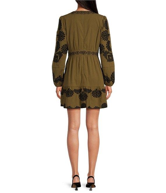 Chelsea & Violet Flora Floral Embroidered Seersucker Sweetheart Neck Long Blouson Sleeve A-Line Mini Dress Product Image