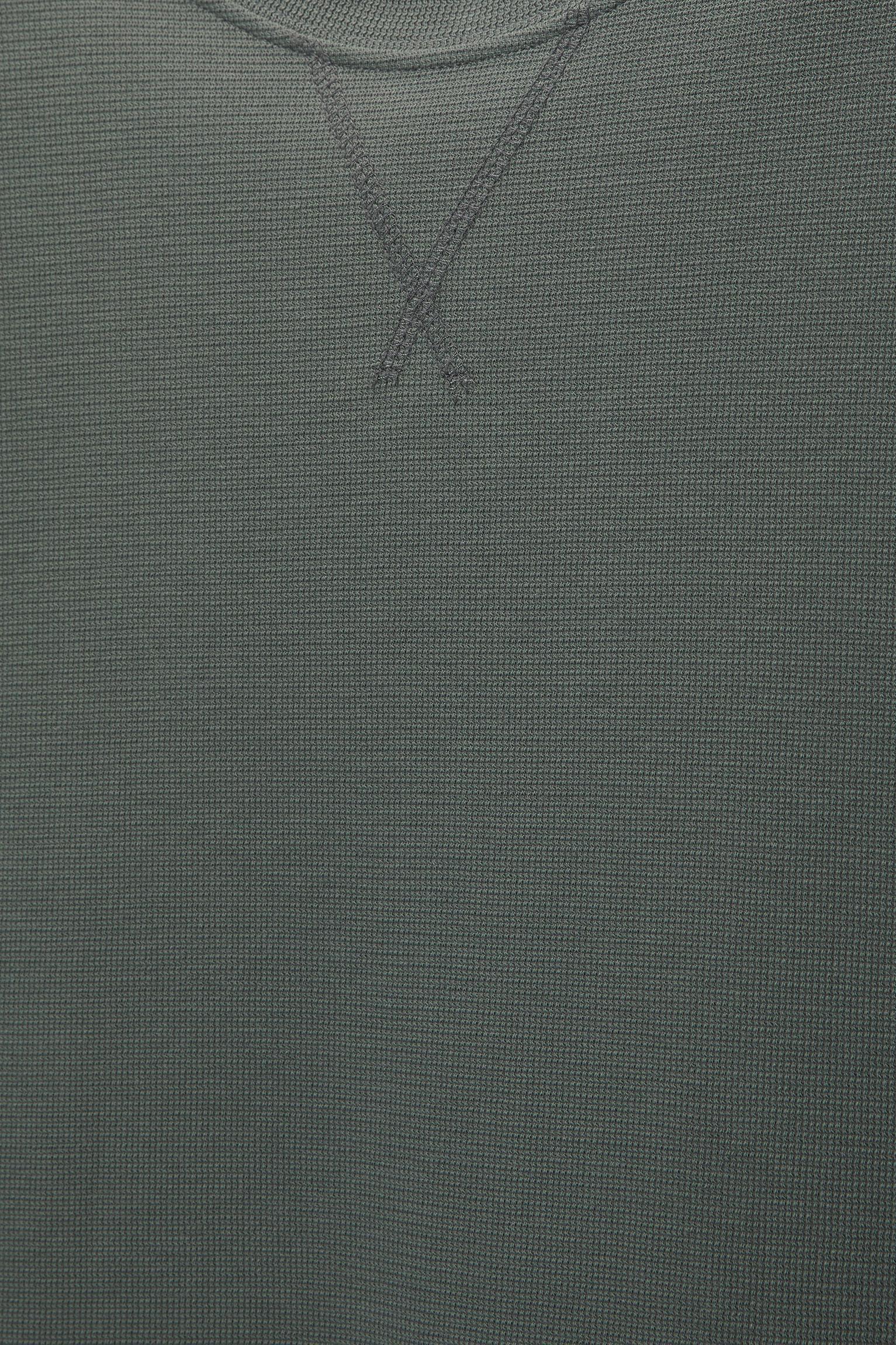 Basic short sleeve textured T-shirt Product Image