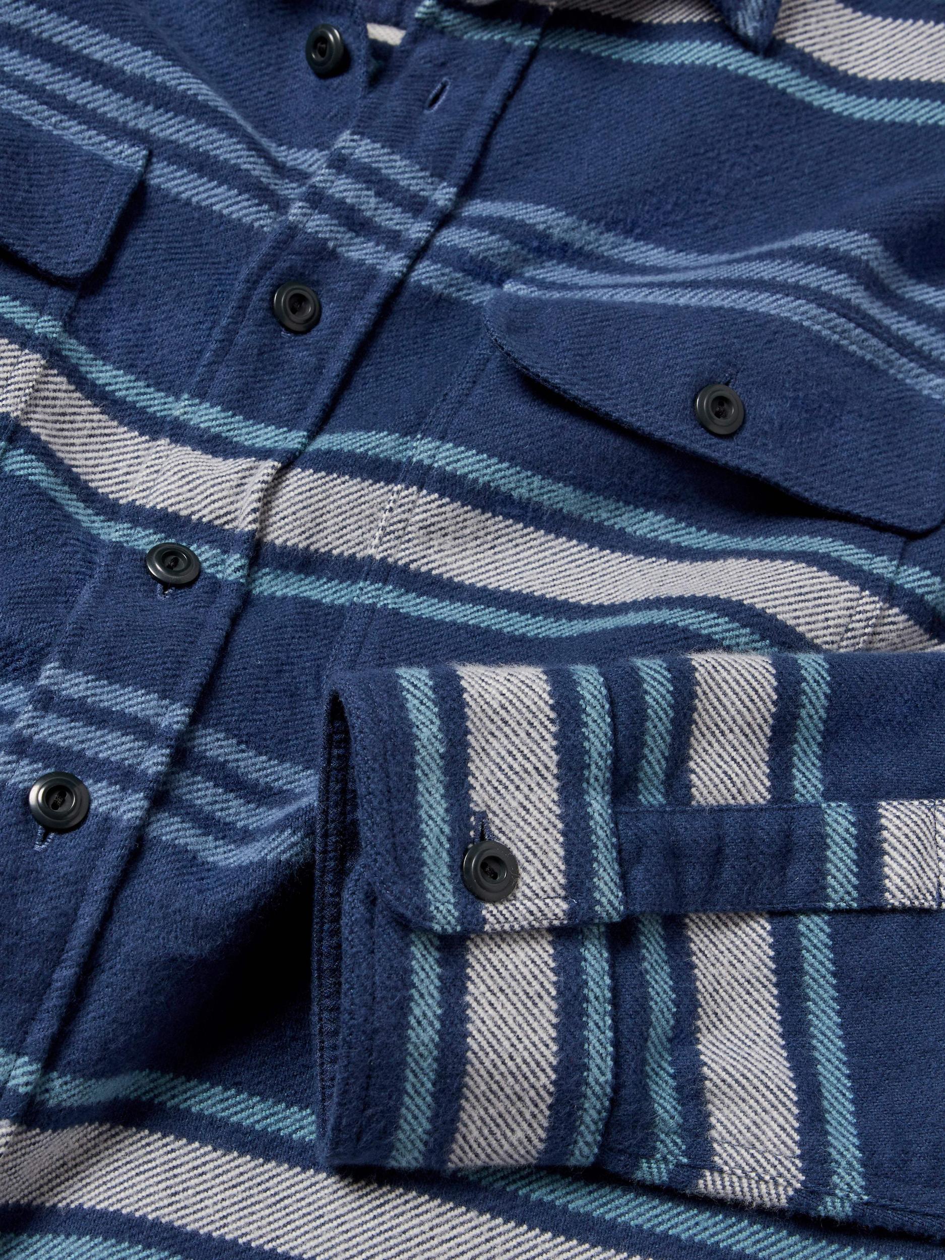 Wavebreaker Shirt - Winter Summit Stripe Male Product Image