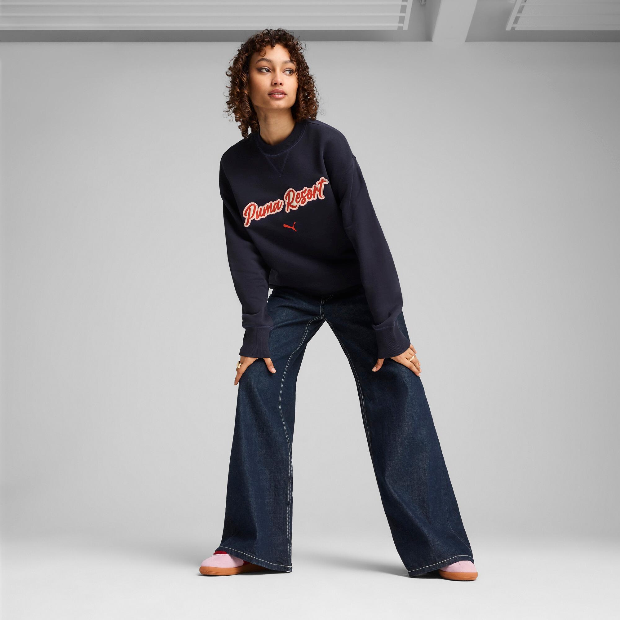 PREMIUM ESSENTIALS Men's Relaxed Graphic Crew Product Image