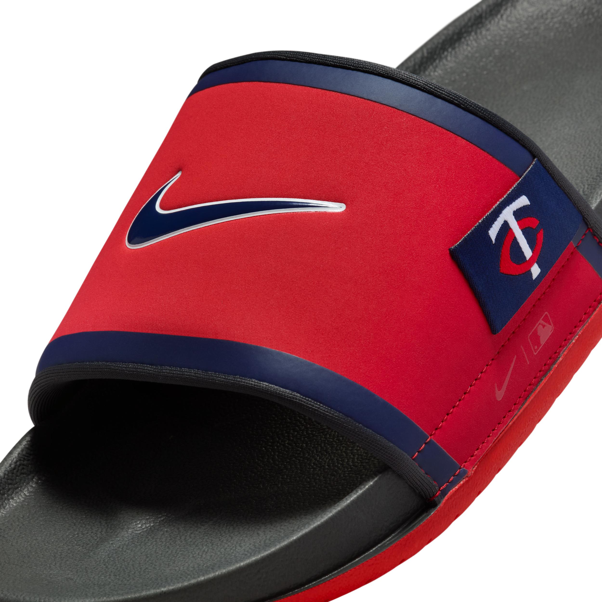 Nike Men's Offcourt (Minnesota Twins) Offcourt Slides Product Image