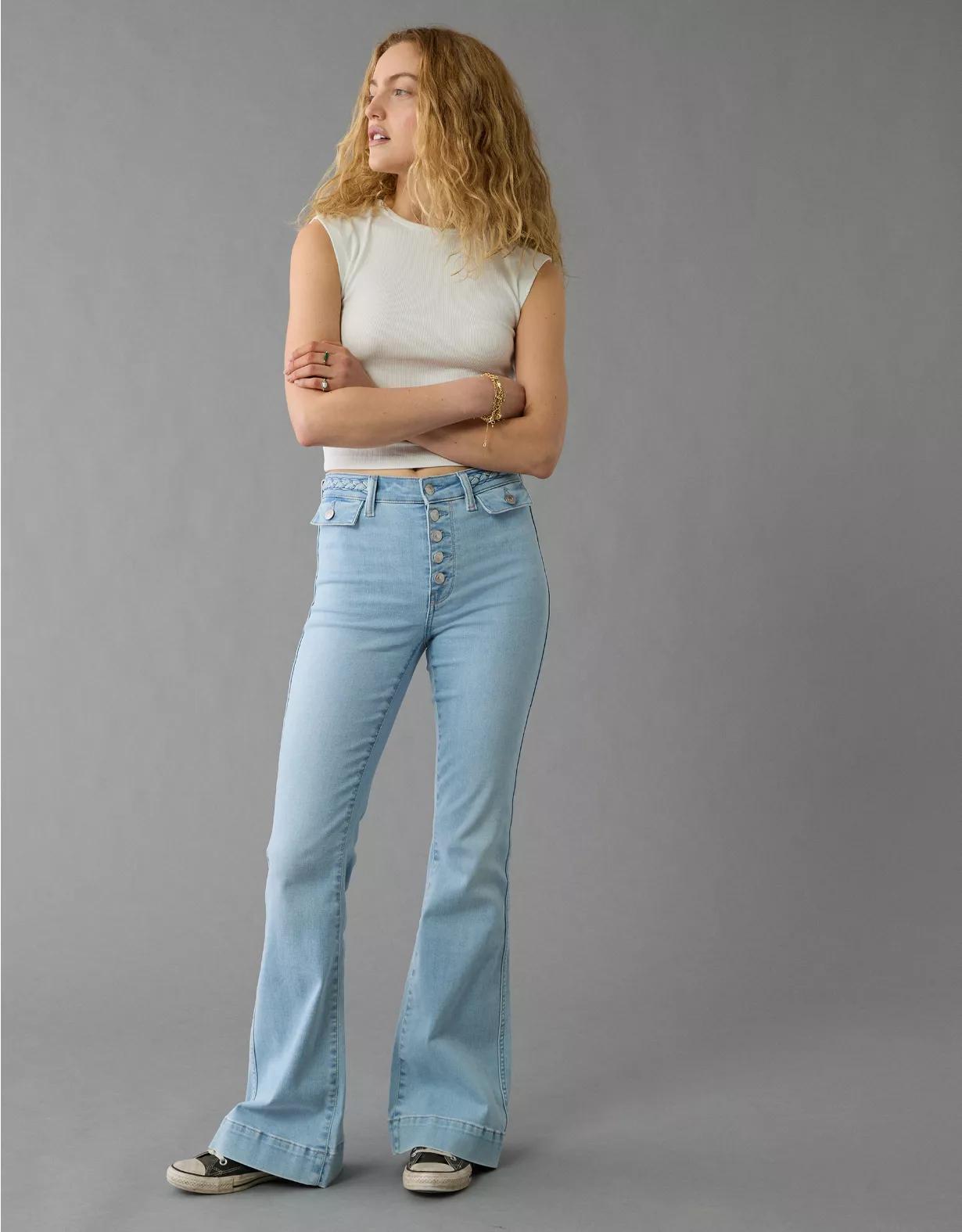 AE Twist Back T-Shirt Product Image