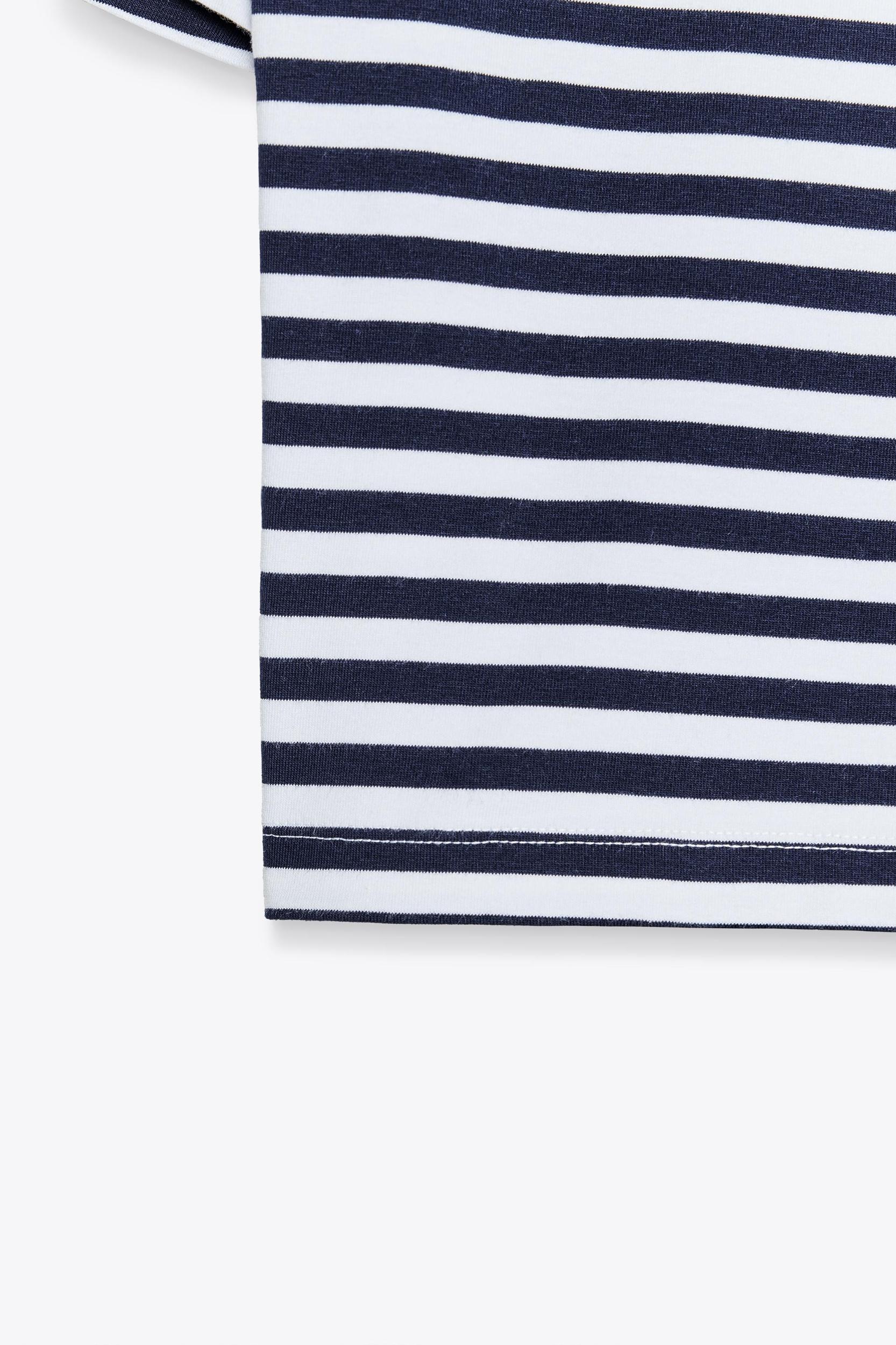 CROPPED STRETCH T-SHIRT Product Image