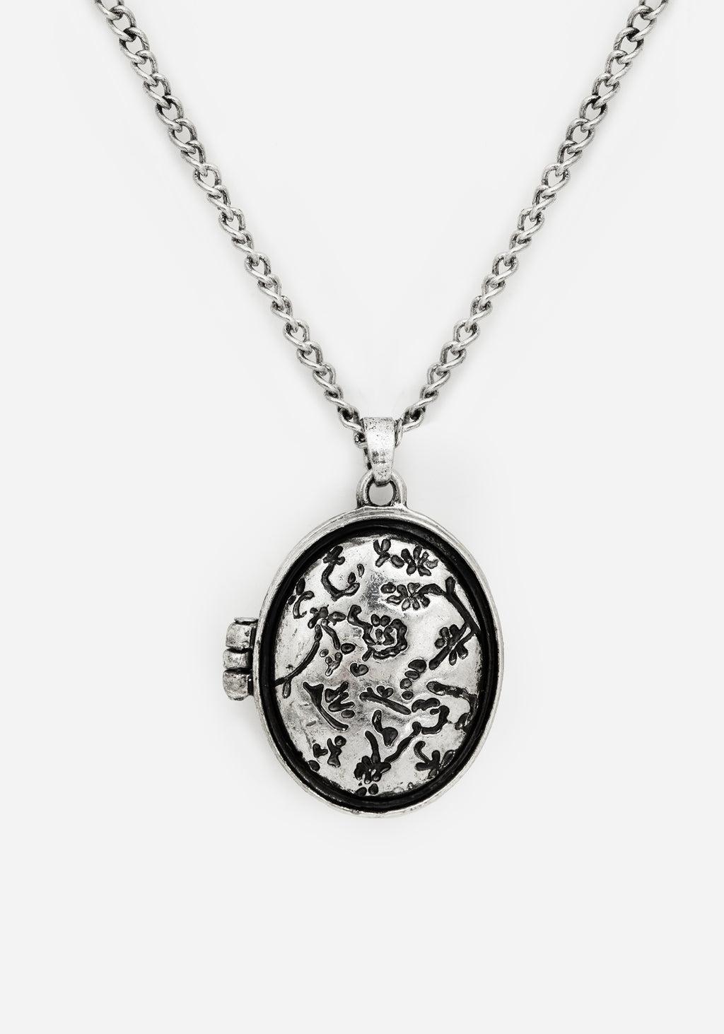 Cerelia Etched Locket Necklace Product Image