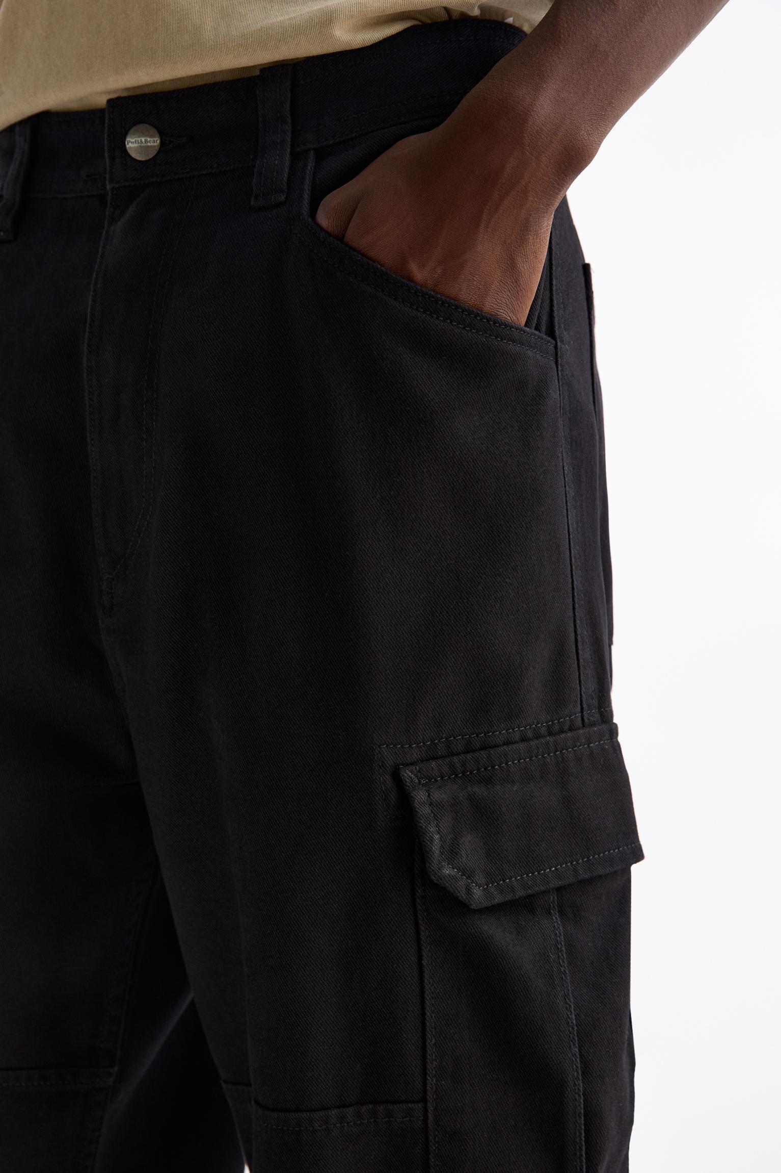 Cargo pants with seams Product Image