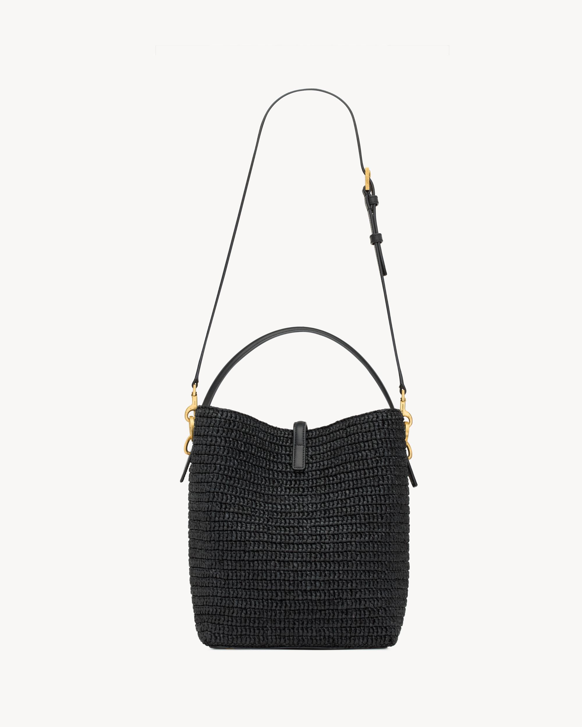LE 37 in woven raffia and vegetable-tanned leather Product Image