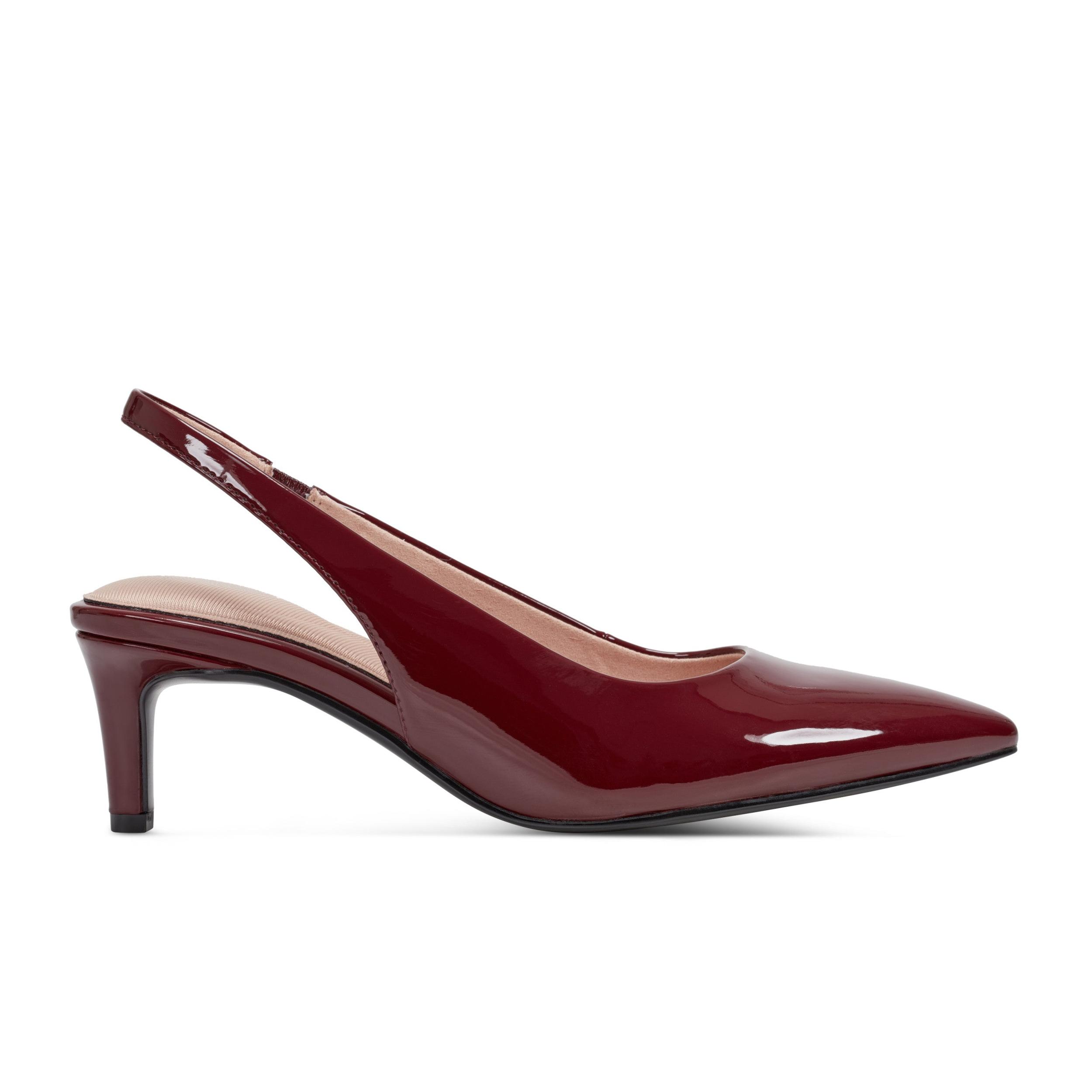 Women's Corine Pointy Toe Slingback Pumps Product Image